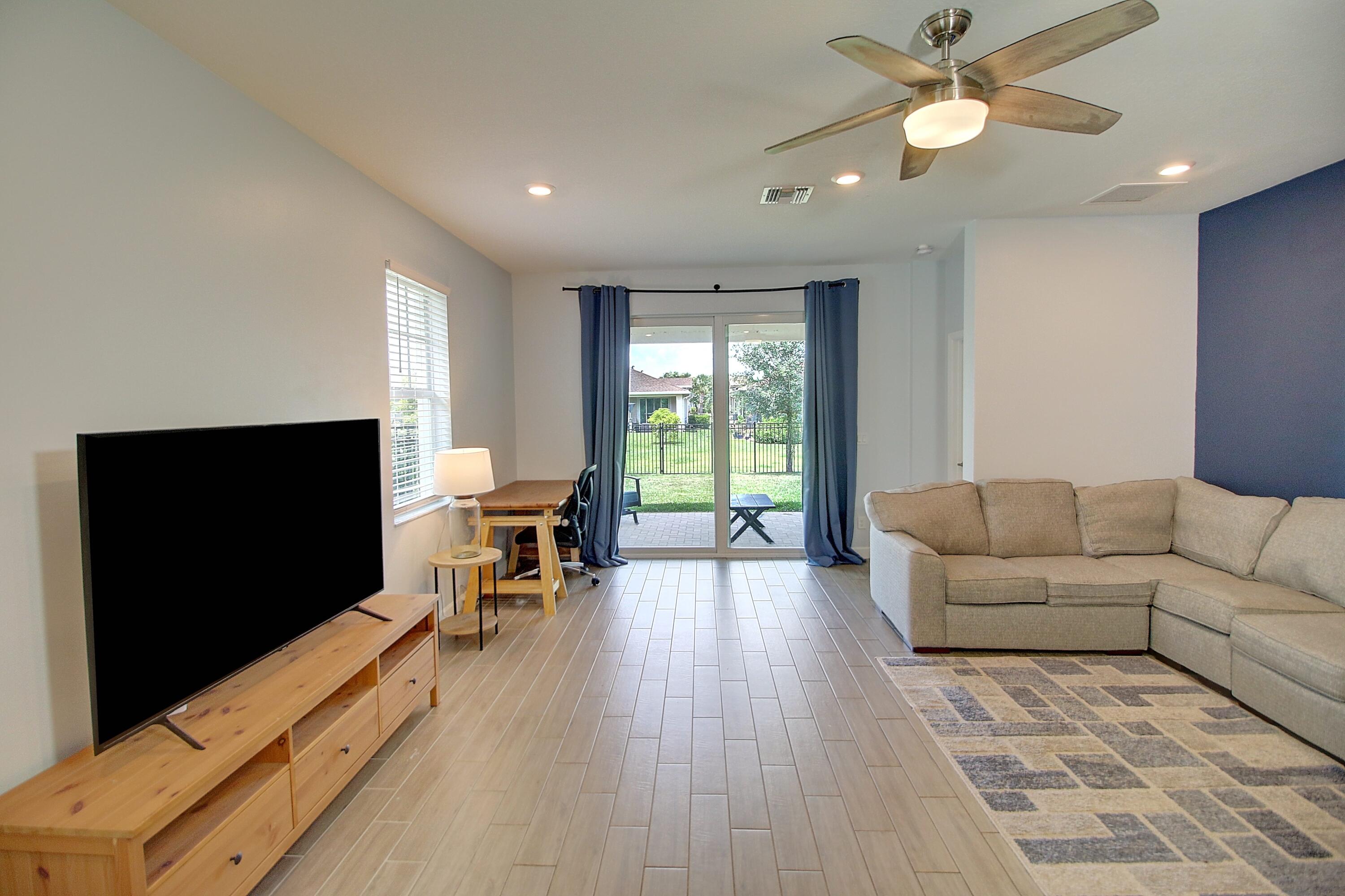1307 Tangled Orchard Trace Property Photo 9