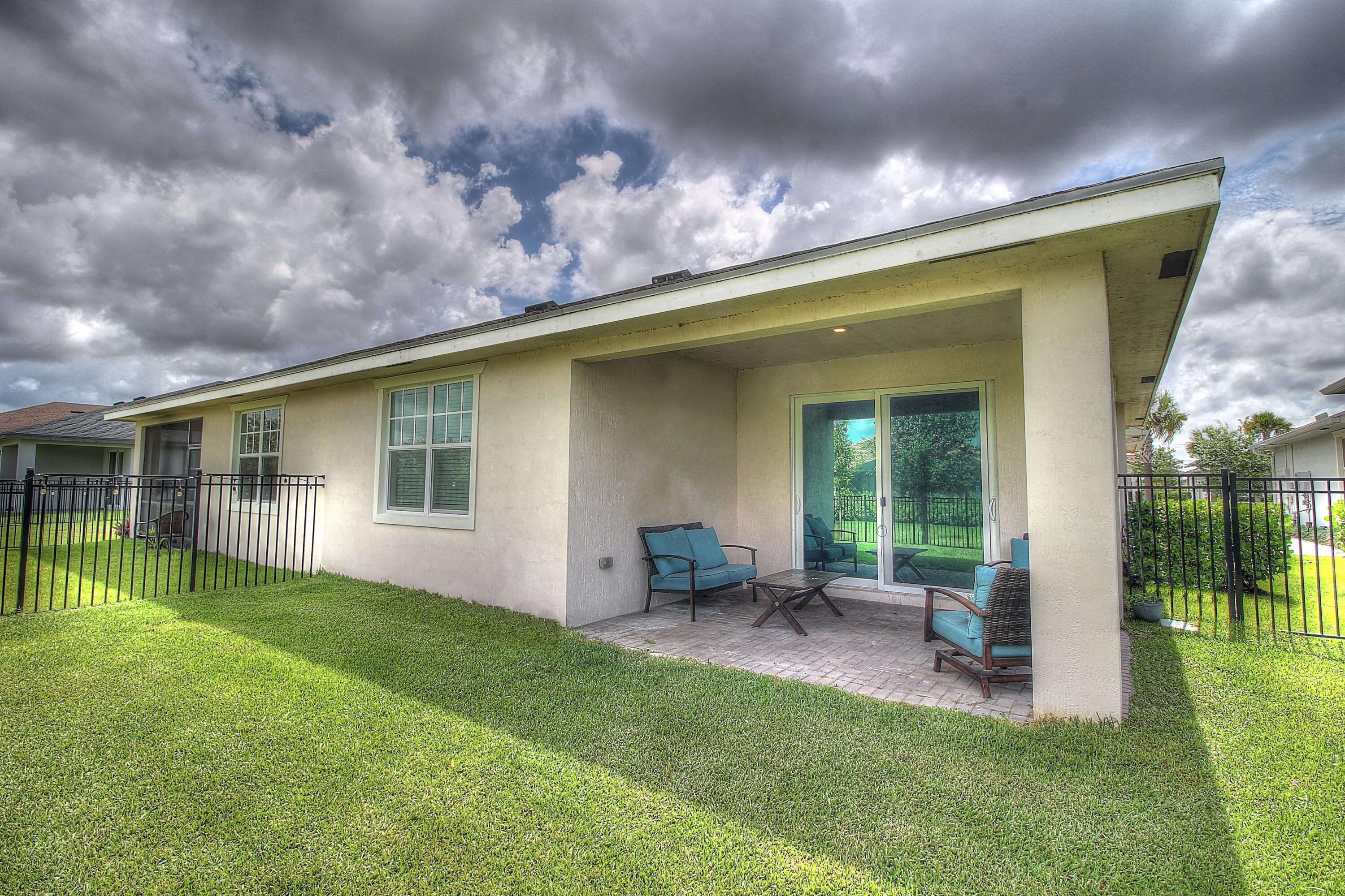 1307 Tangled Orchard Trace Property Photo 23