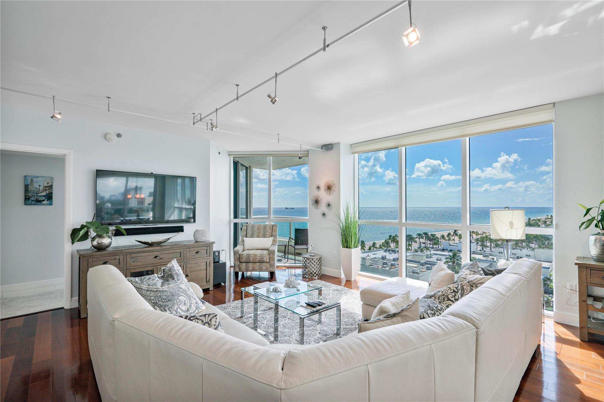 101 S Fort Lauderdale Beach Boulevard 1207 Property Photo 2