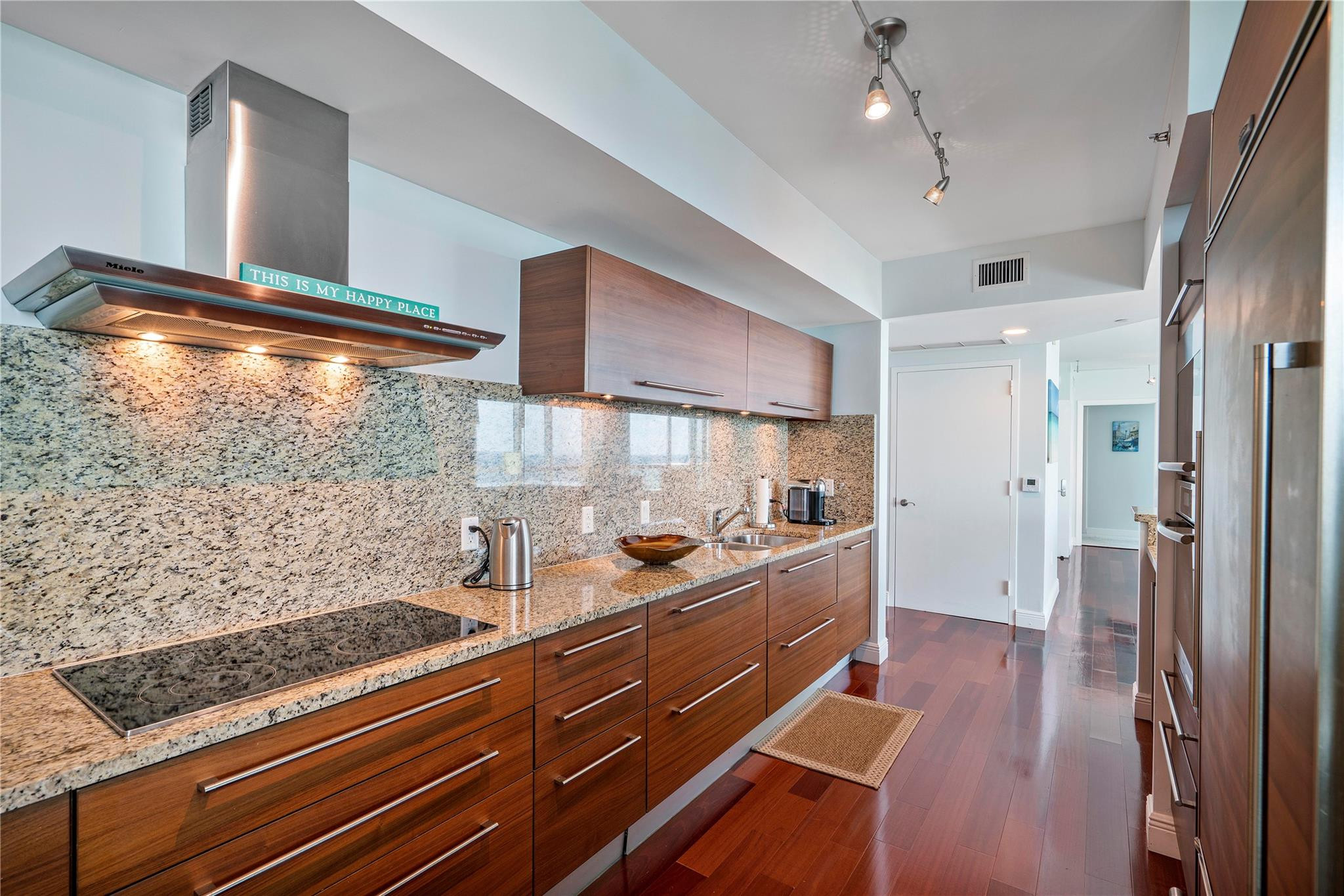 101 S Fort Lauderdale Beach Boulevard 1207 Property Photo 9