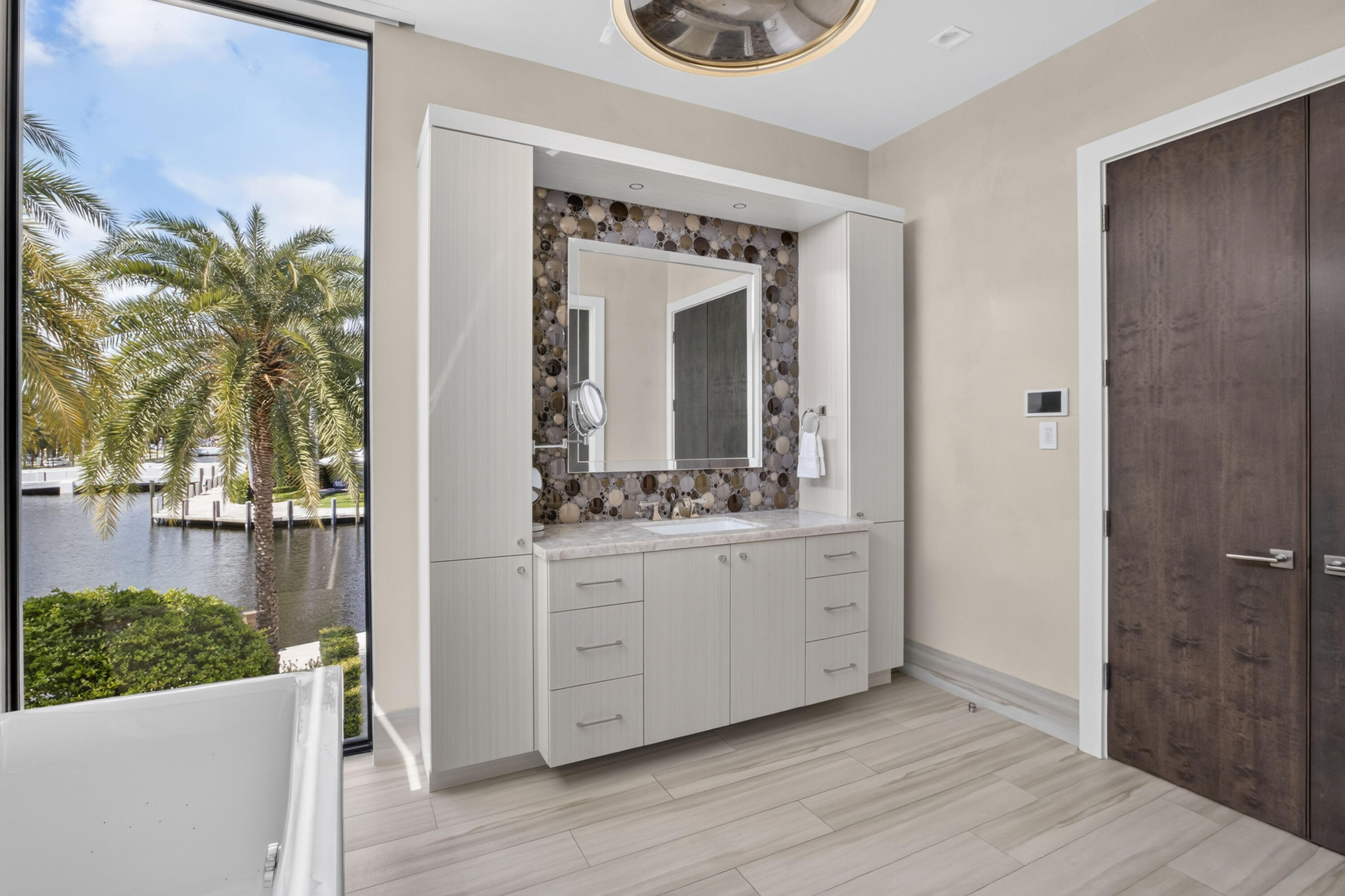 1 Royal Palm Drive Property Photo 68