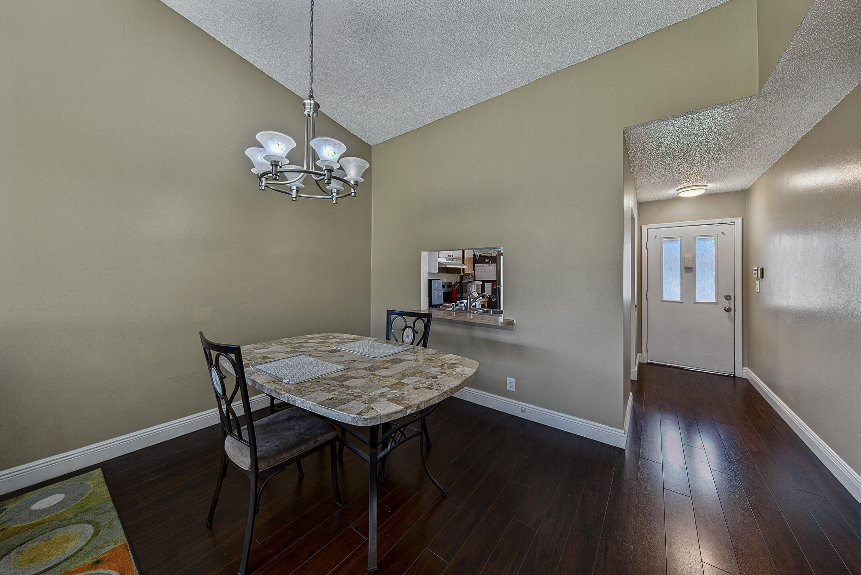 803 Banks Road Property Photo 11