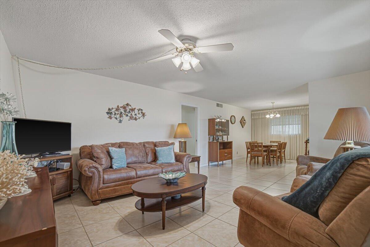 500 S Luna Court 4 Property Photo 6
