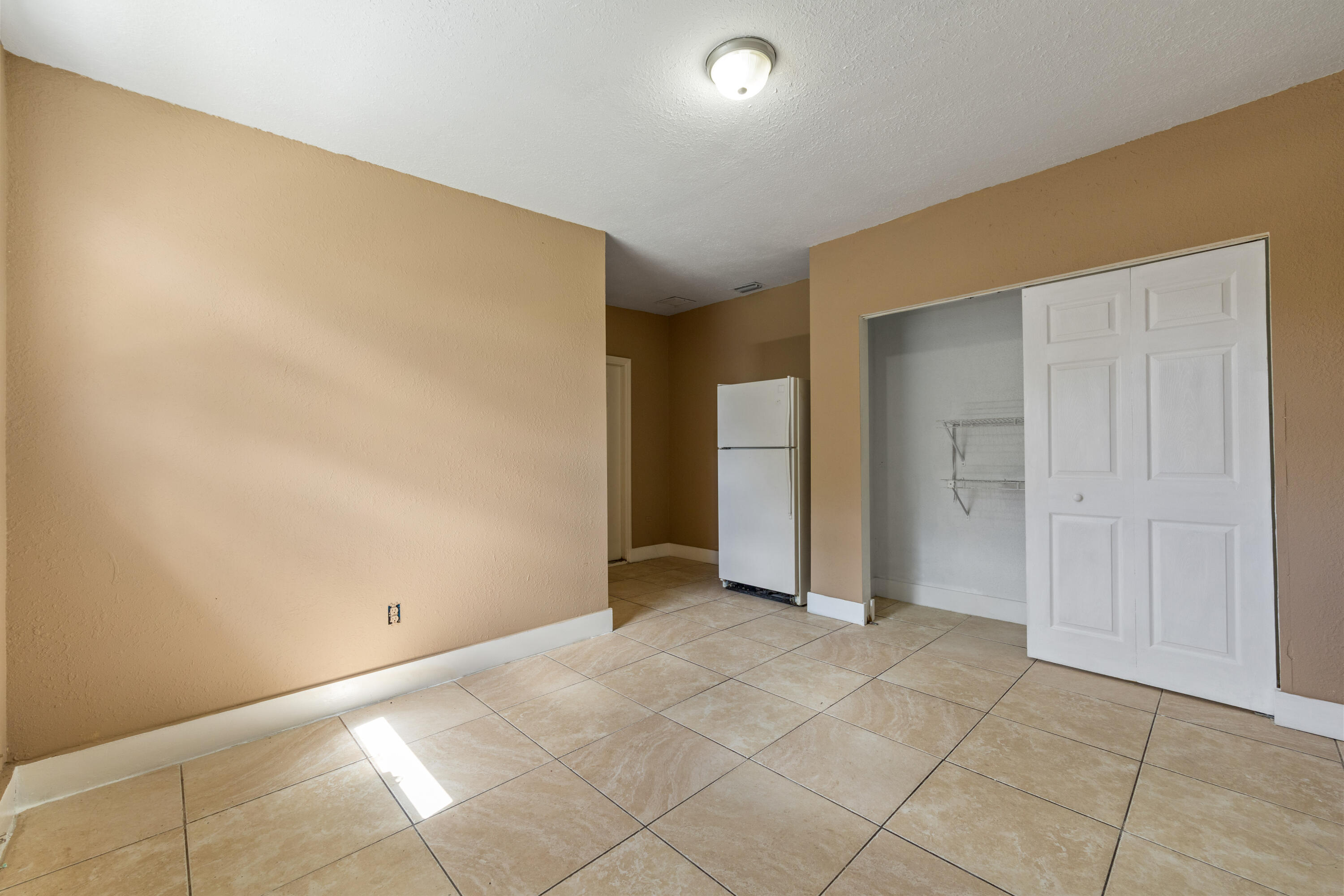 1388 Ne 54th Street Property Photo 13