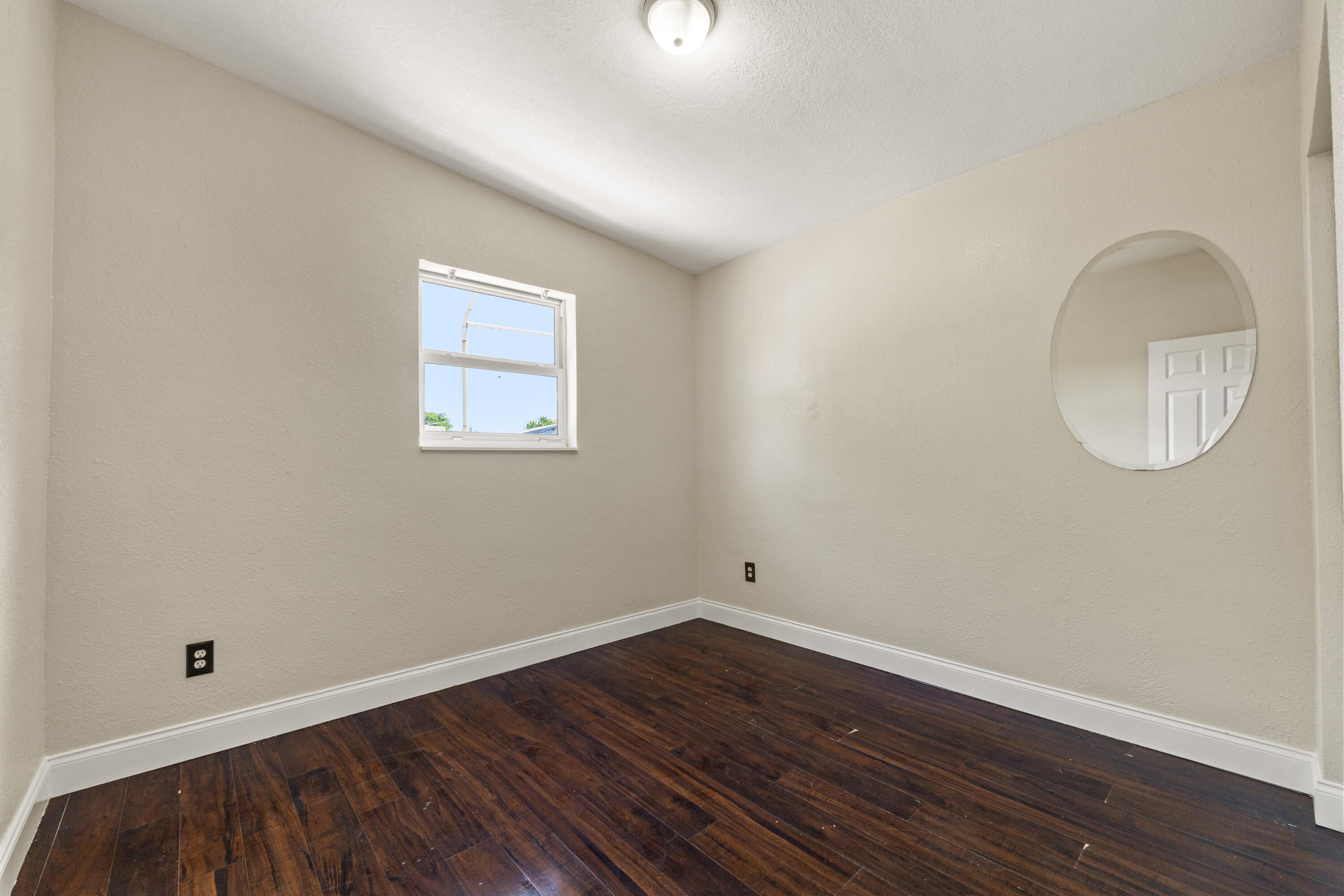 1388 Ne 54th Street Property Photo 18