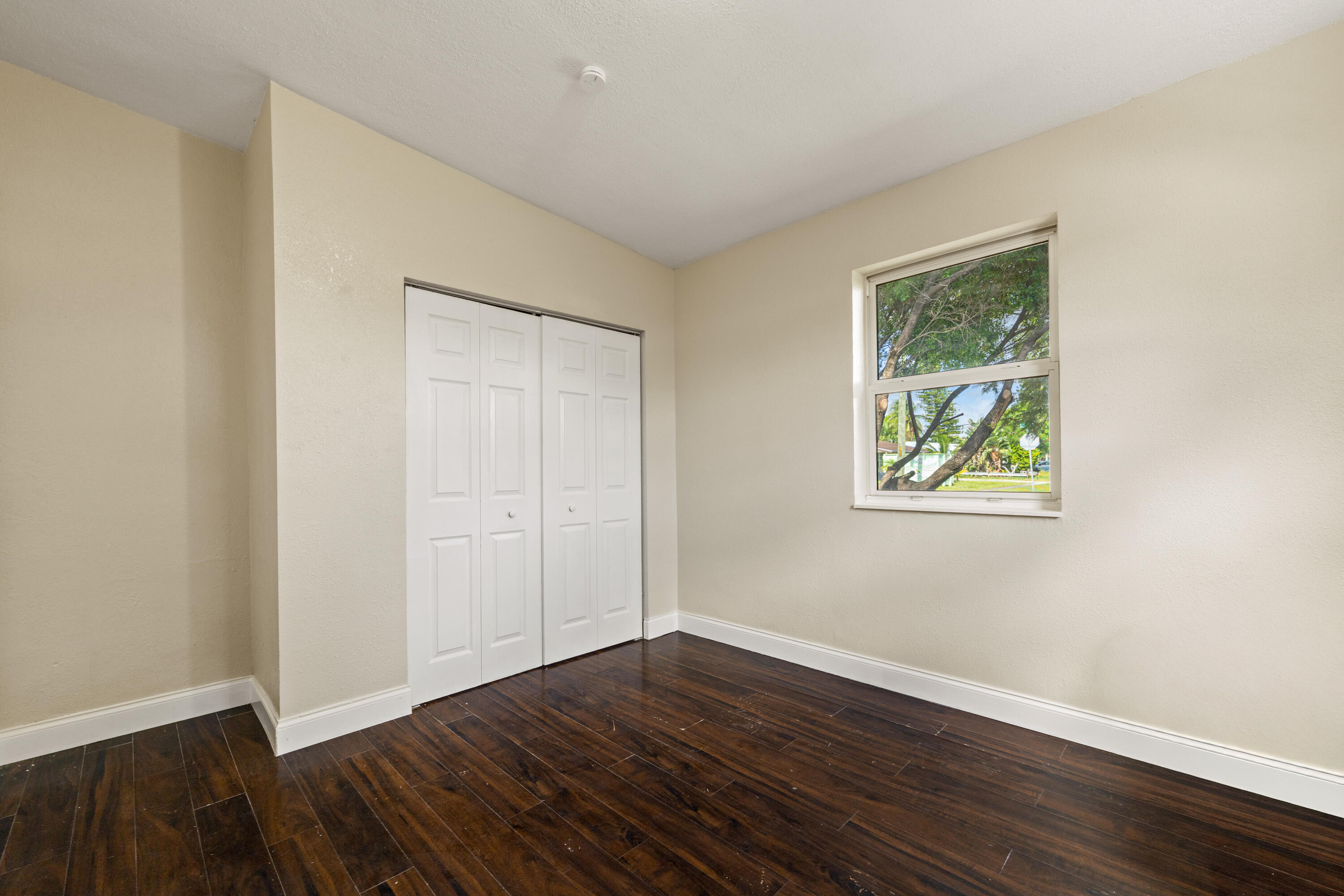 1388 Ne 54th Street Property Photo 19