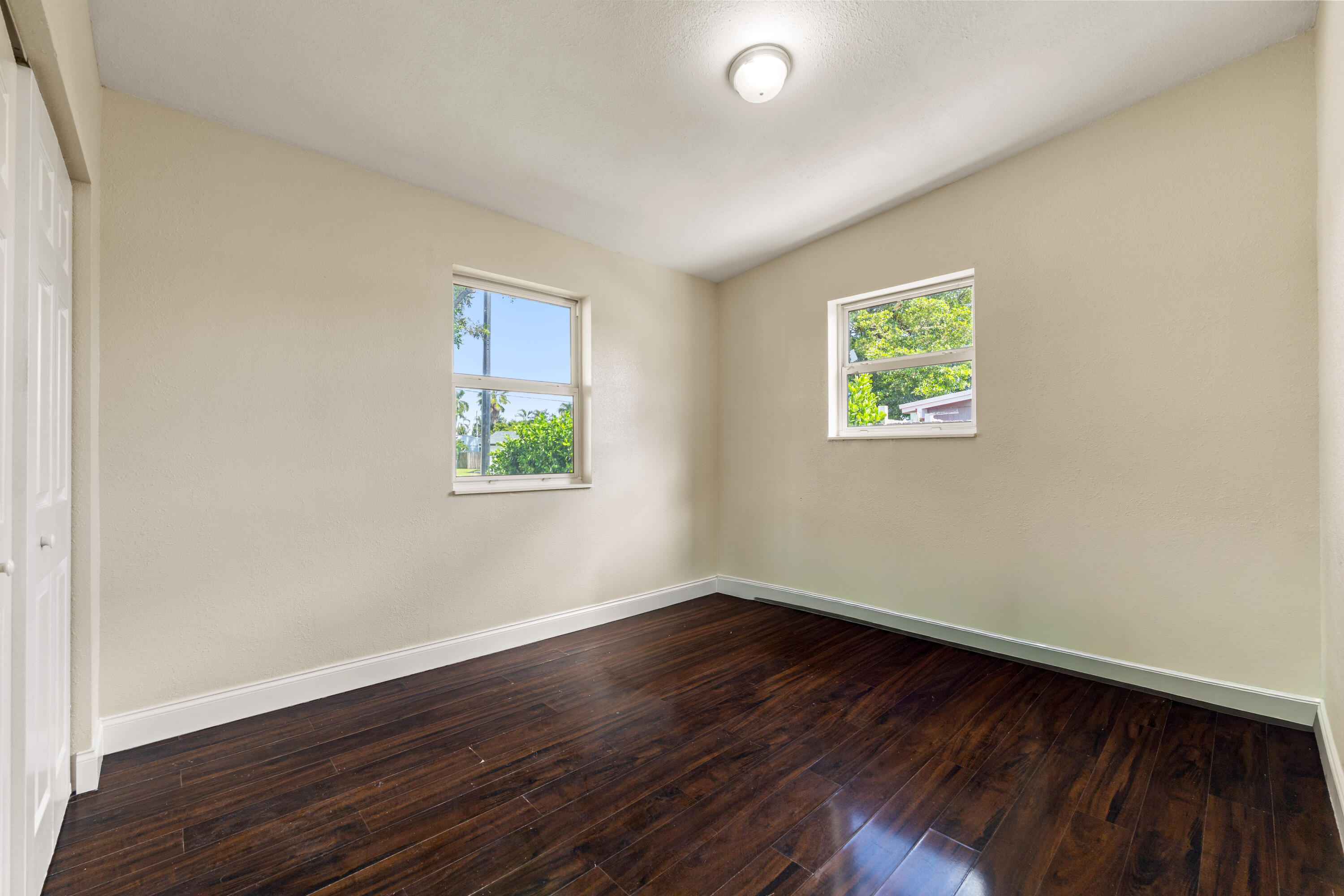 1388 Ne 54th Street Property Photo 20