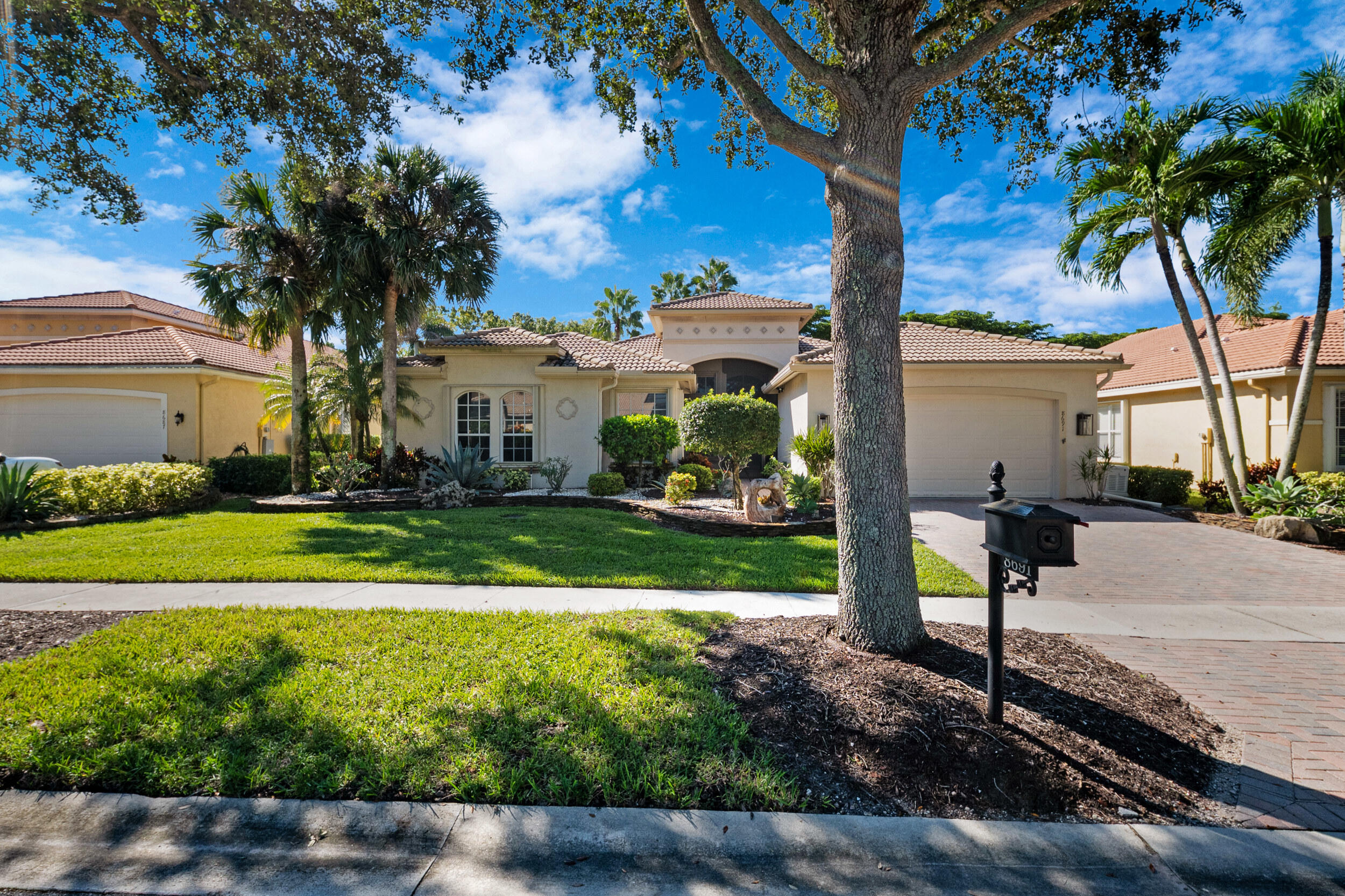 8691 Tierra Lago Cove Property Photo 1