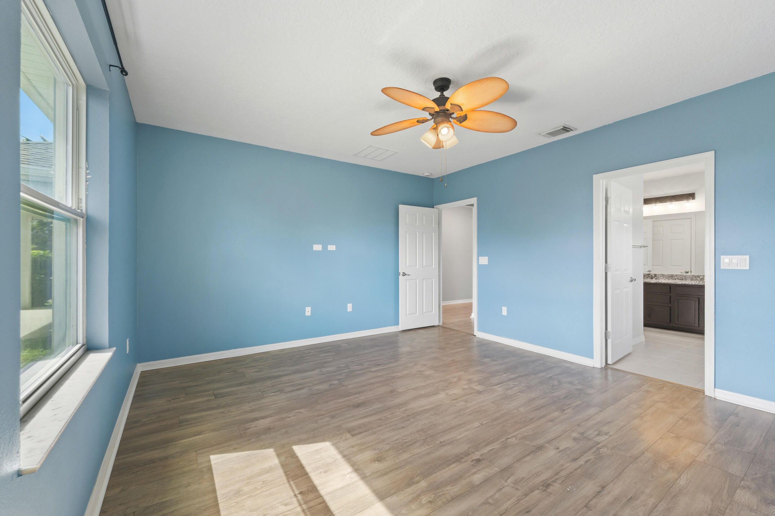 770 Sw Saragossa Avenue Property Photo 16
