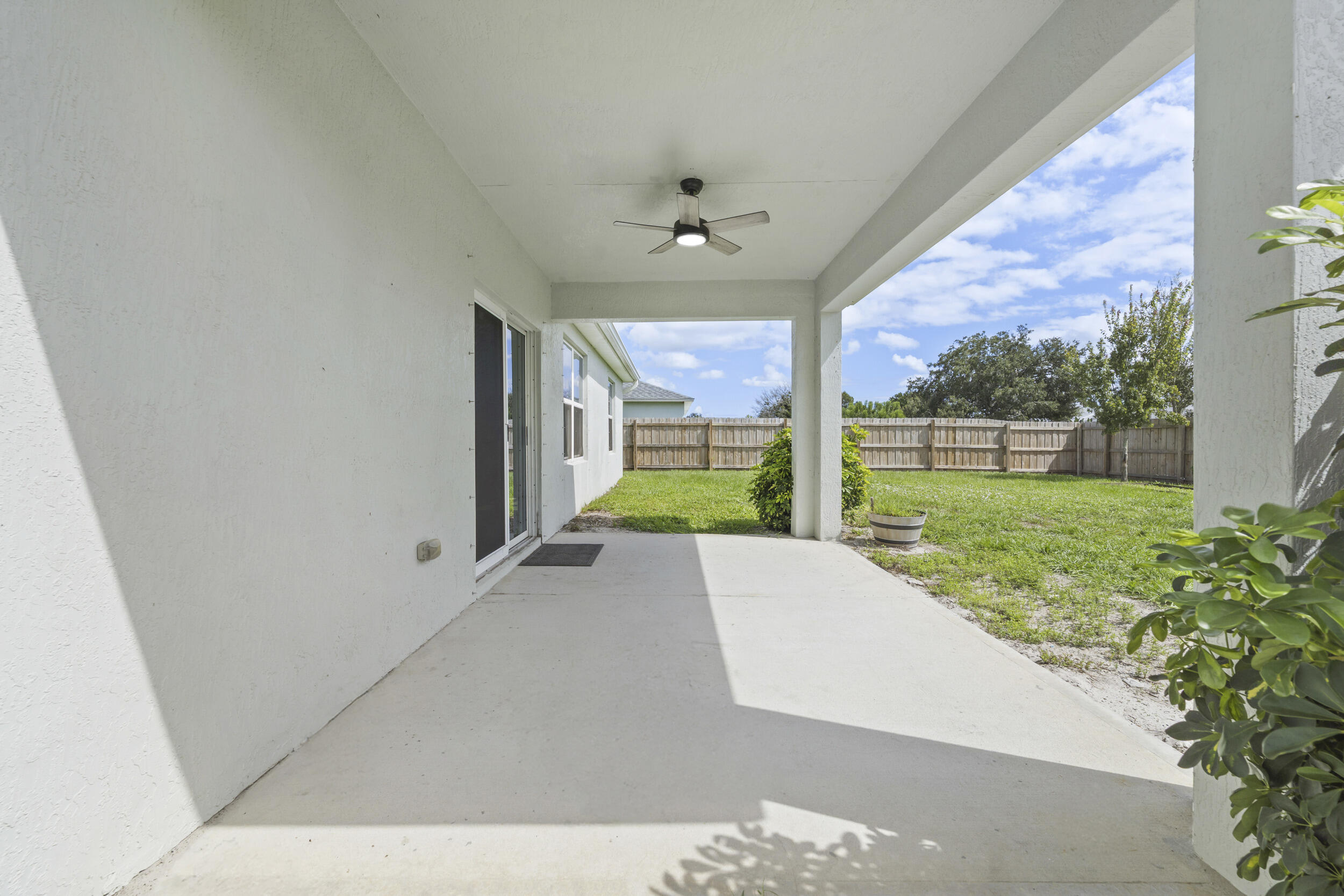 770 Sw Saragossa Avenue Property Photo 28