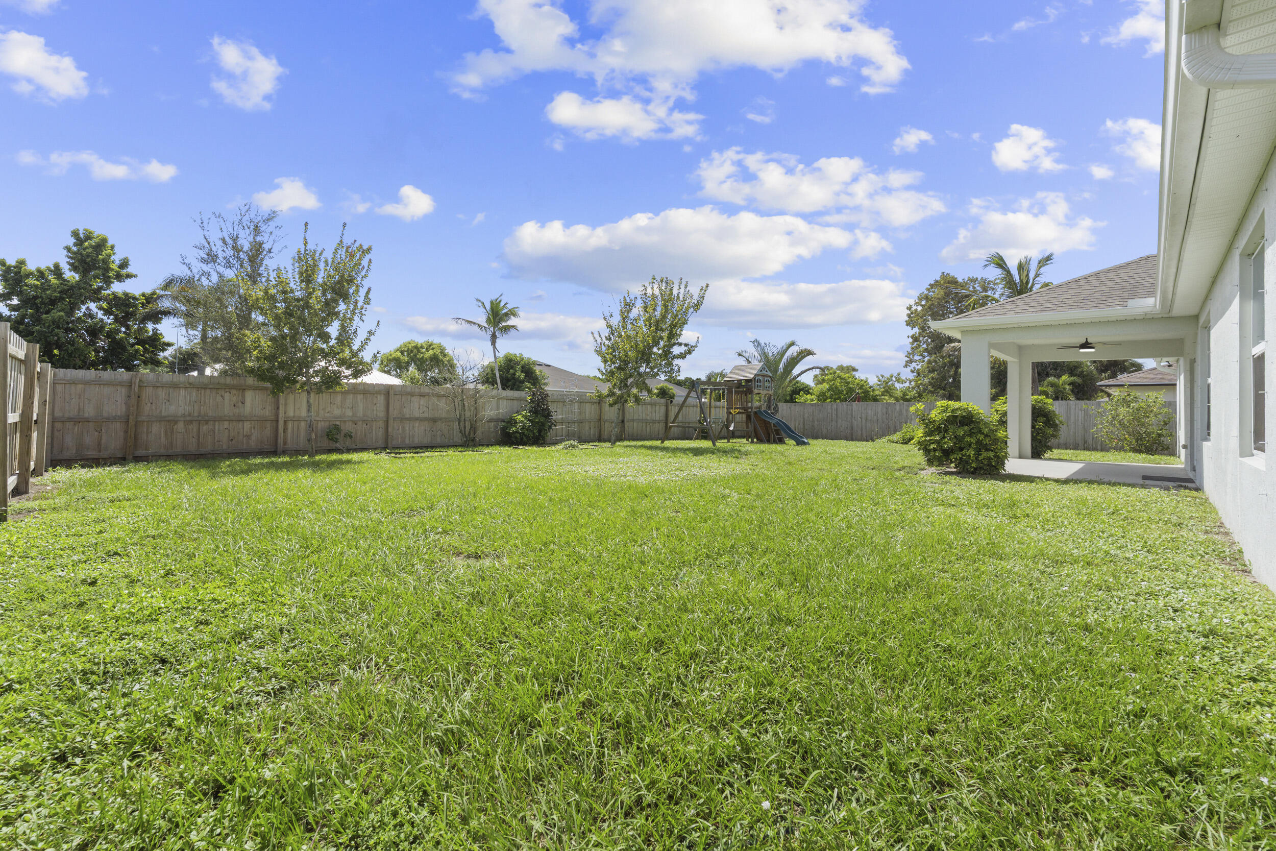 770 Sw Saragossa Avenue Property Photo 29