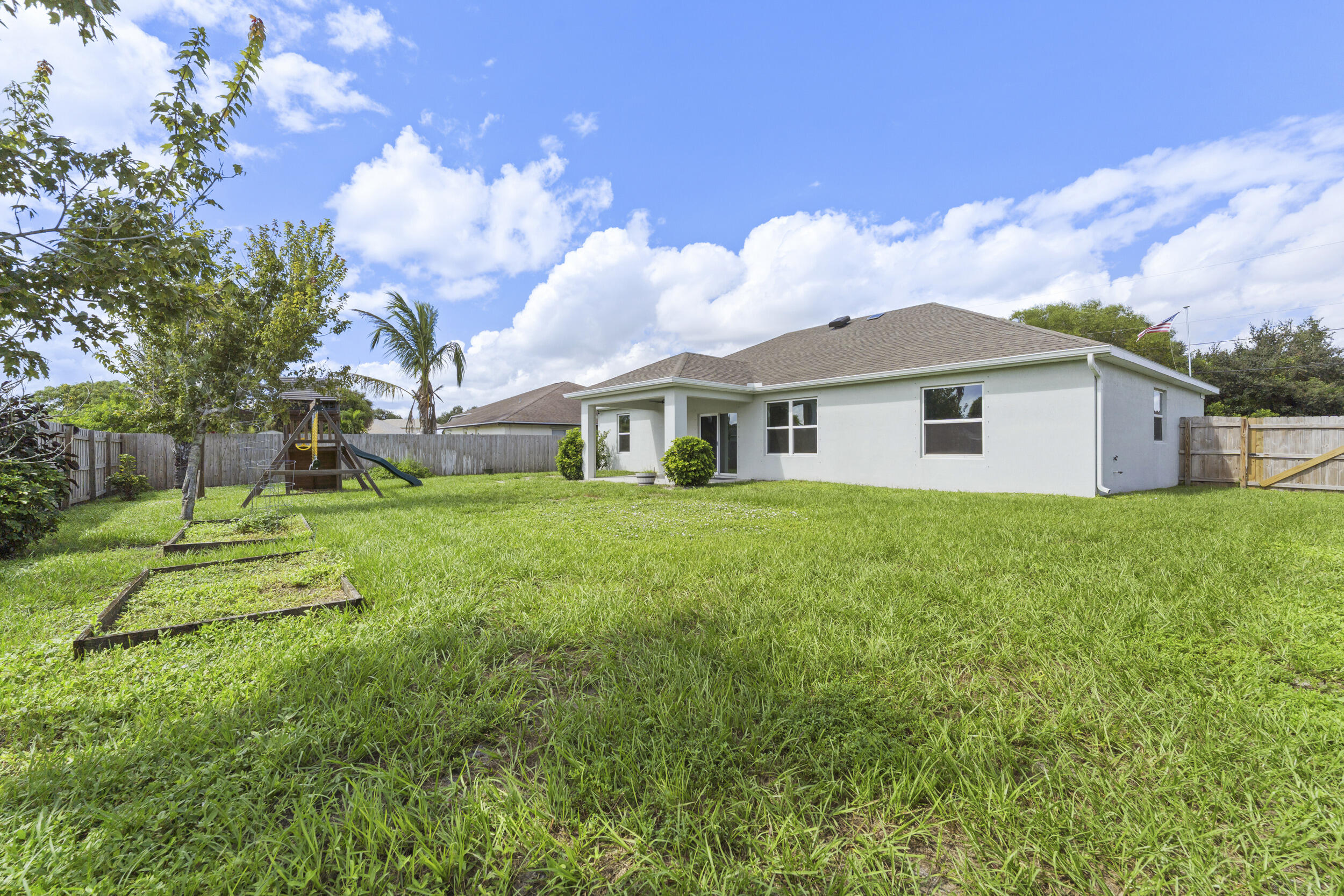 770 Sw Saragossa Avenue Property Photo 30