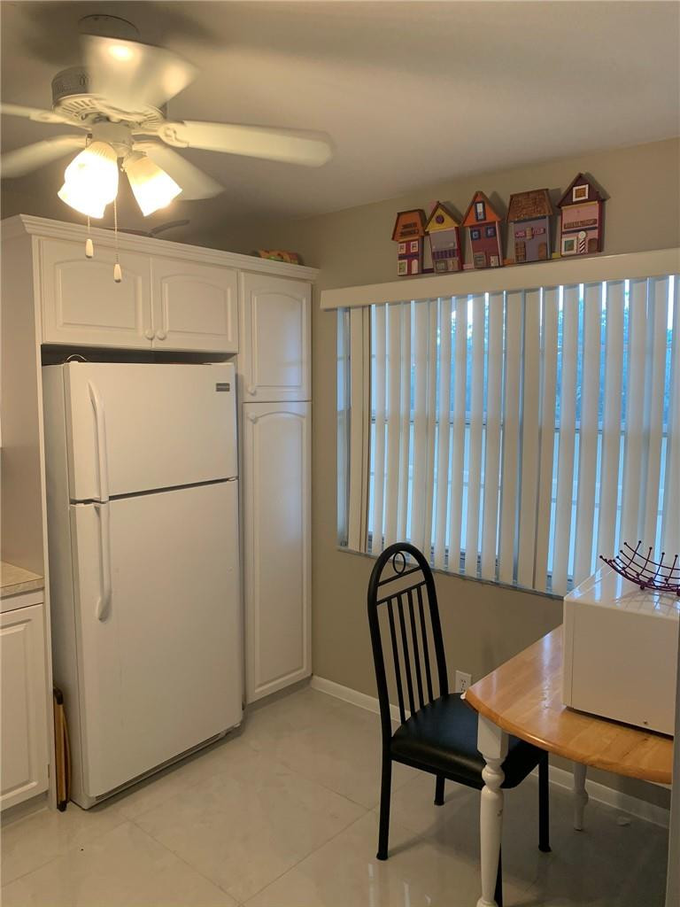 2305 Lucaya Lane L4 Property Photo 4