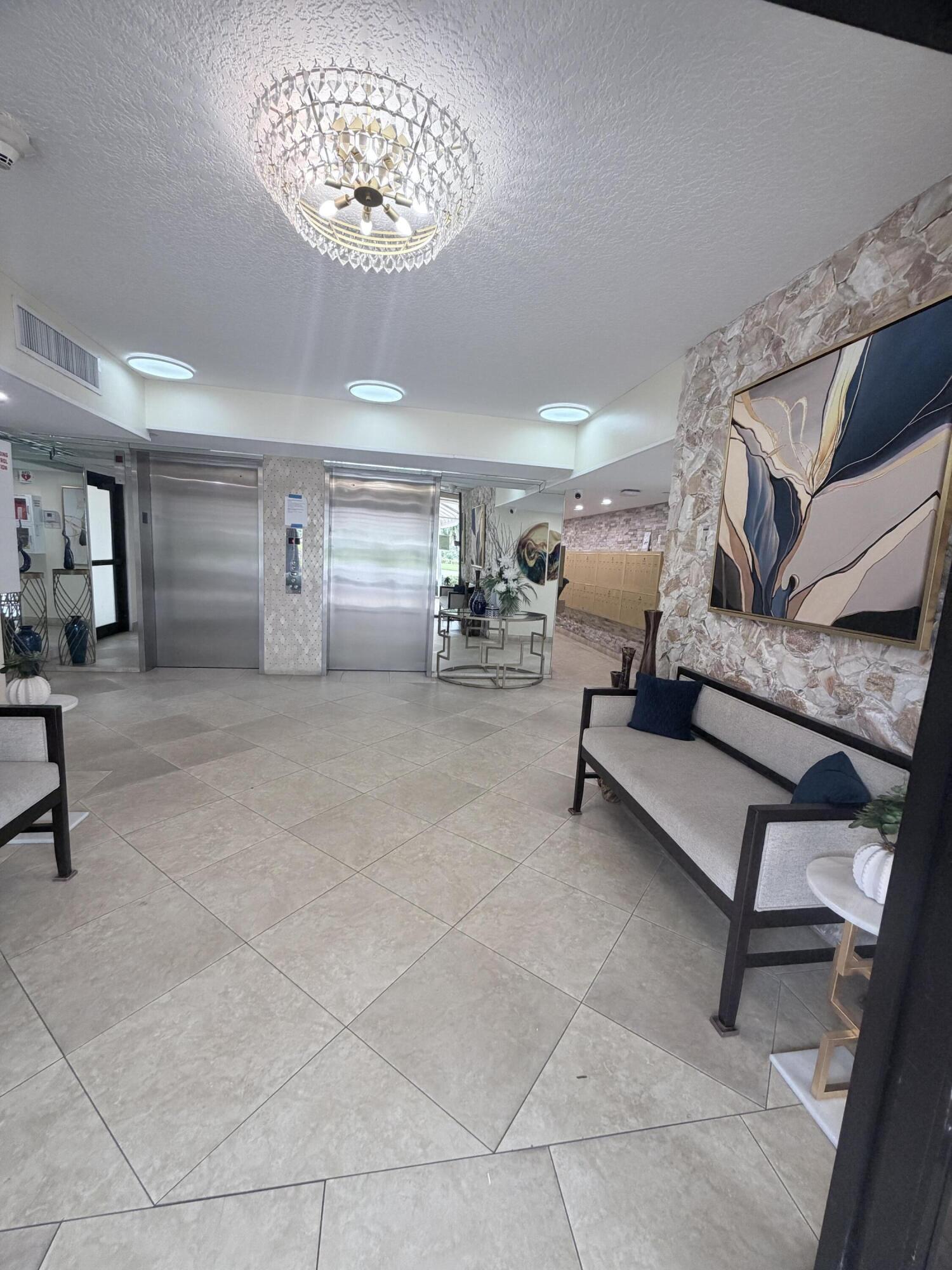 3510 Oaks Way 502 Property Photo 13