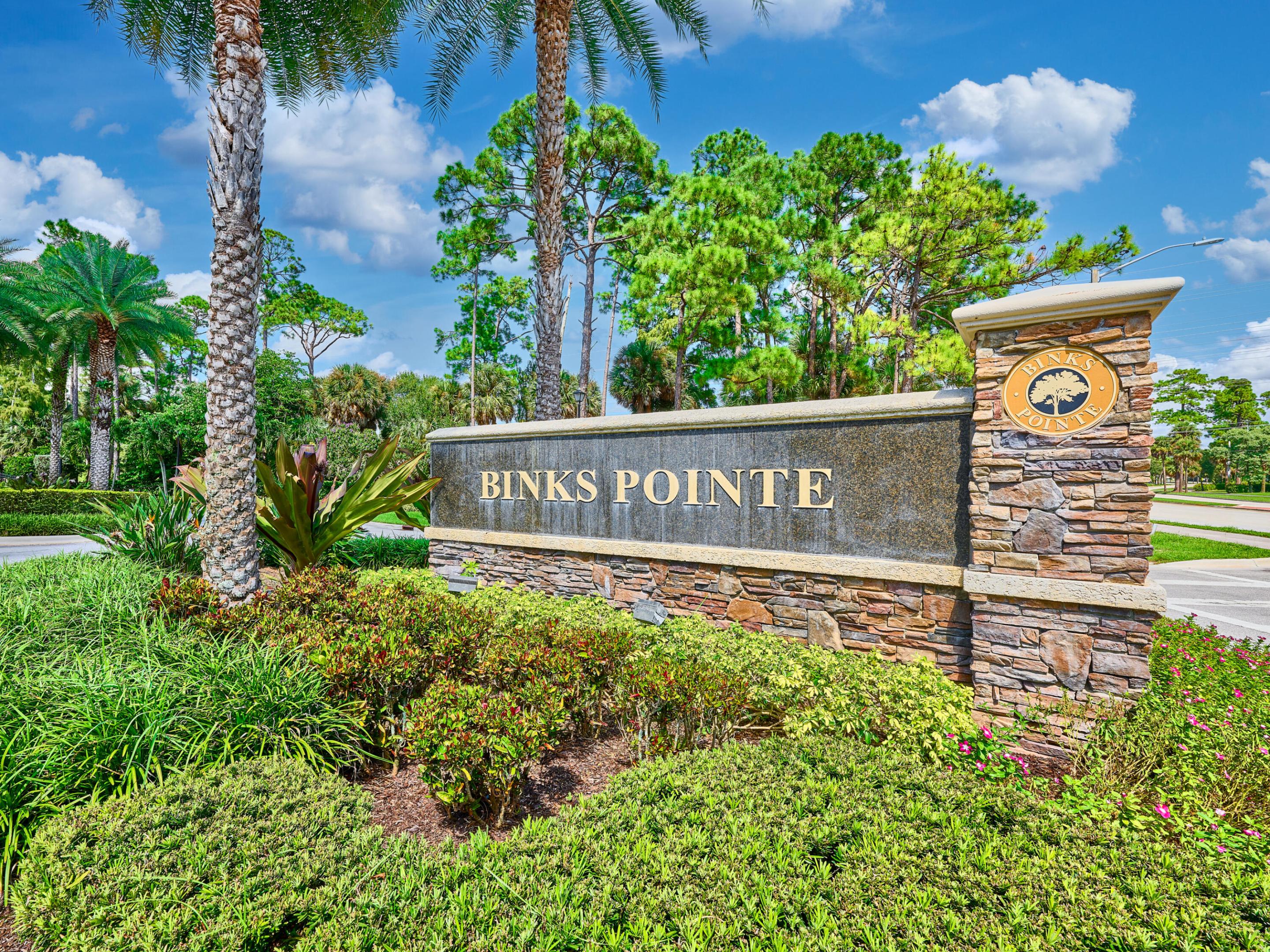 141 Sword Fern Place Property Photo 1