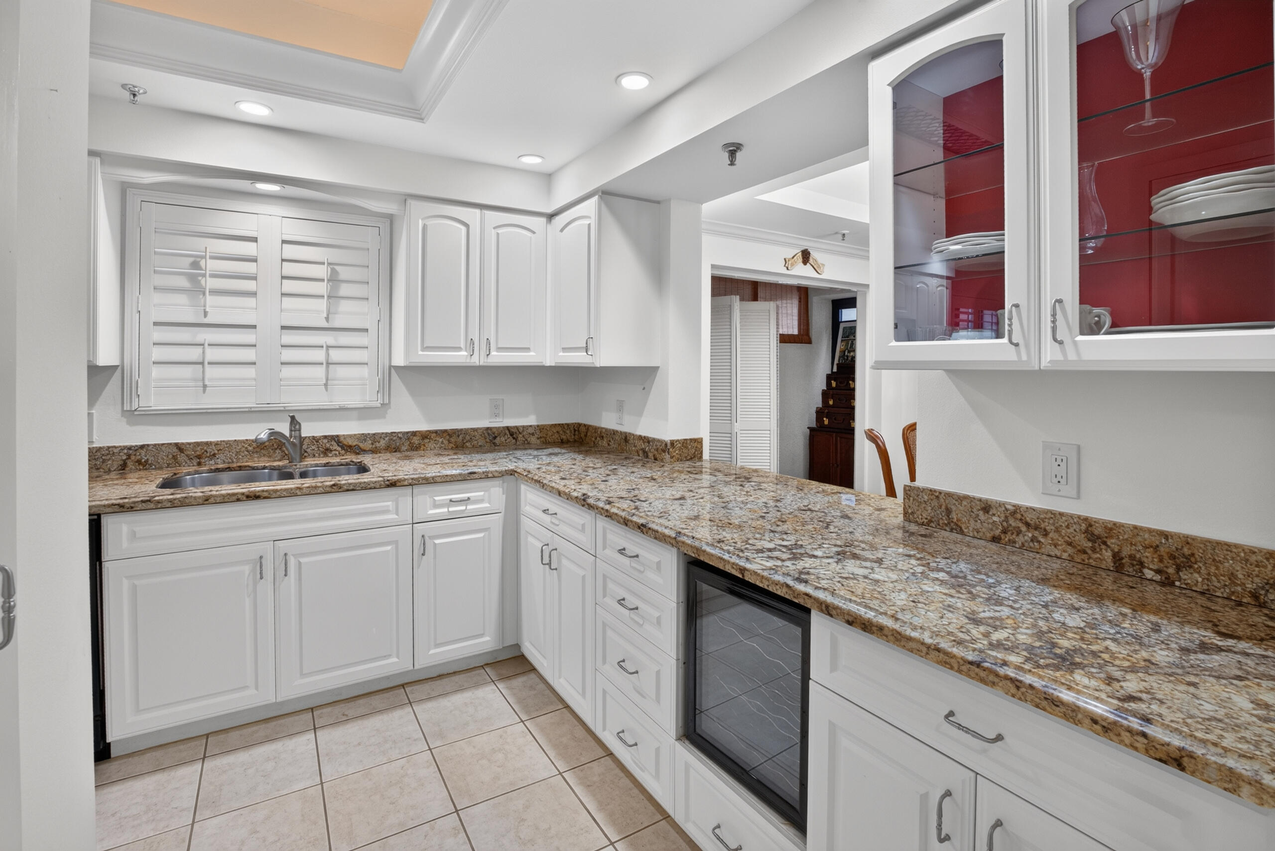 11370 Twelve Oaks Way 111 Property Photo 12