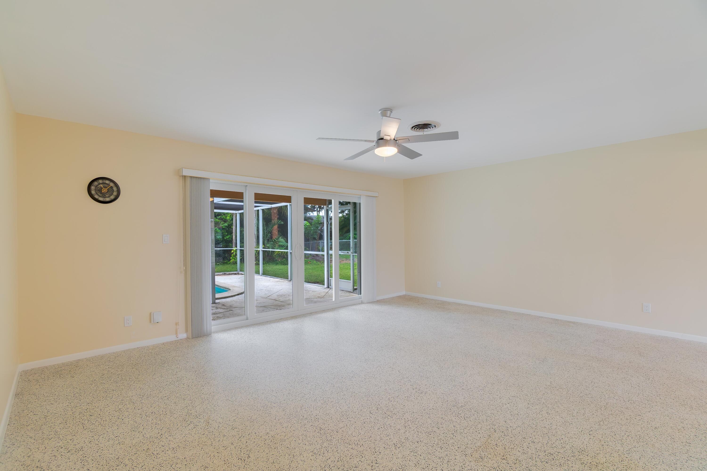 1166 Sw 4th Street Property Photo 4
