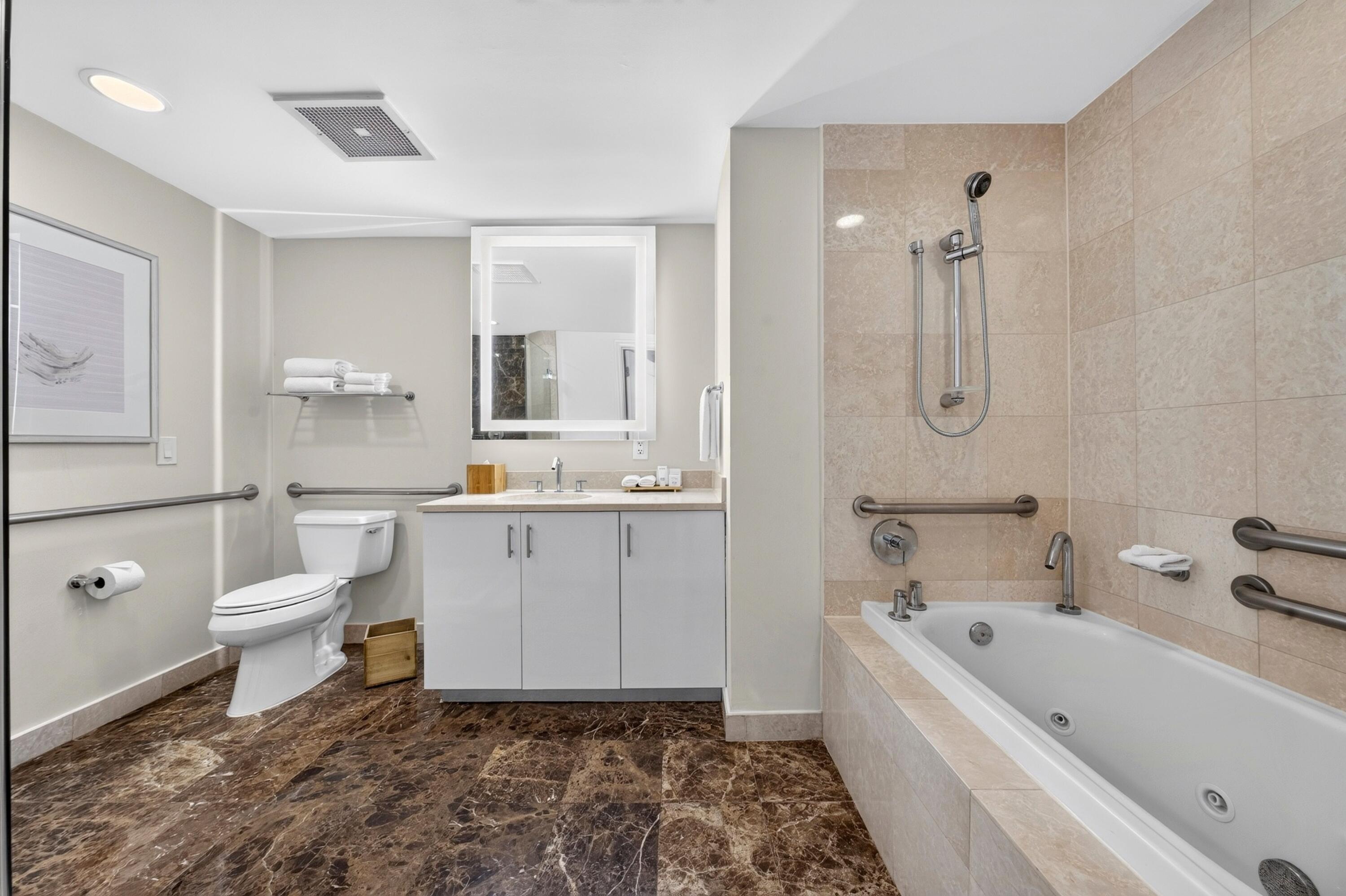 505 N Fort Lauderdale Beach Boulevard 1112 Property Photo 13