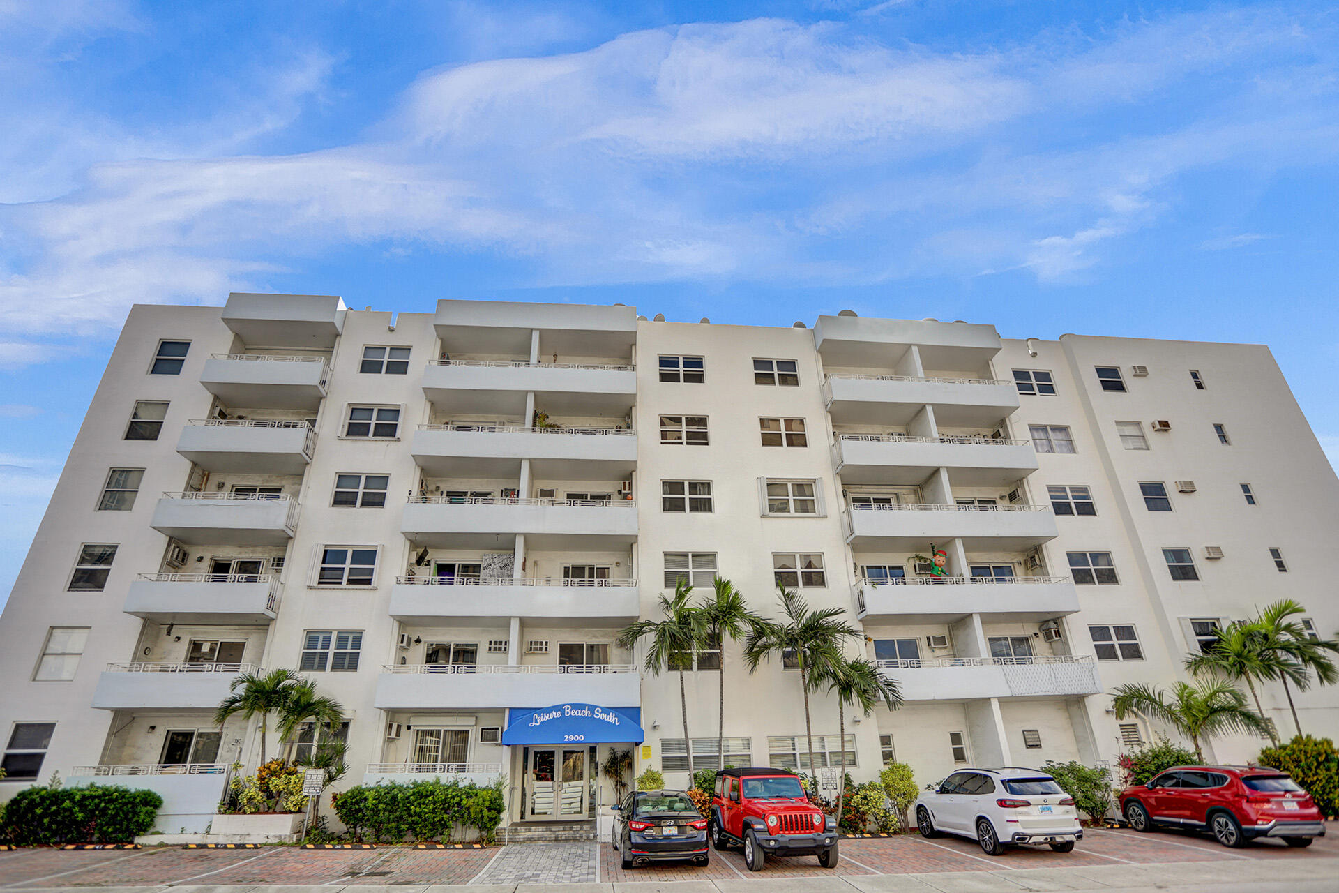 2900 Banyan Street 101 Property Photo 1
