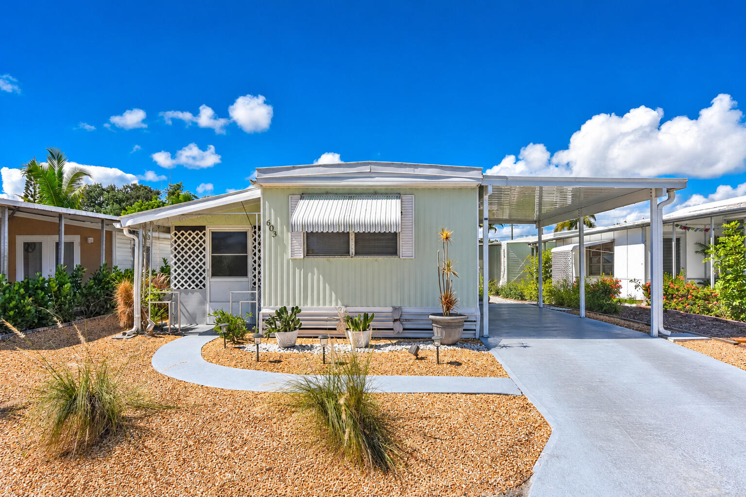 603 Garden View Property Photo 1