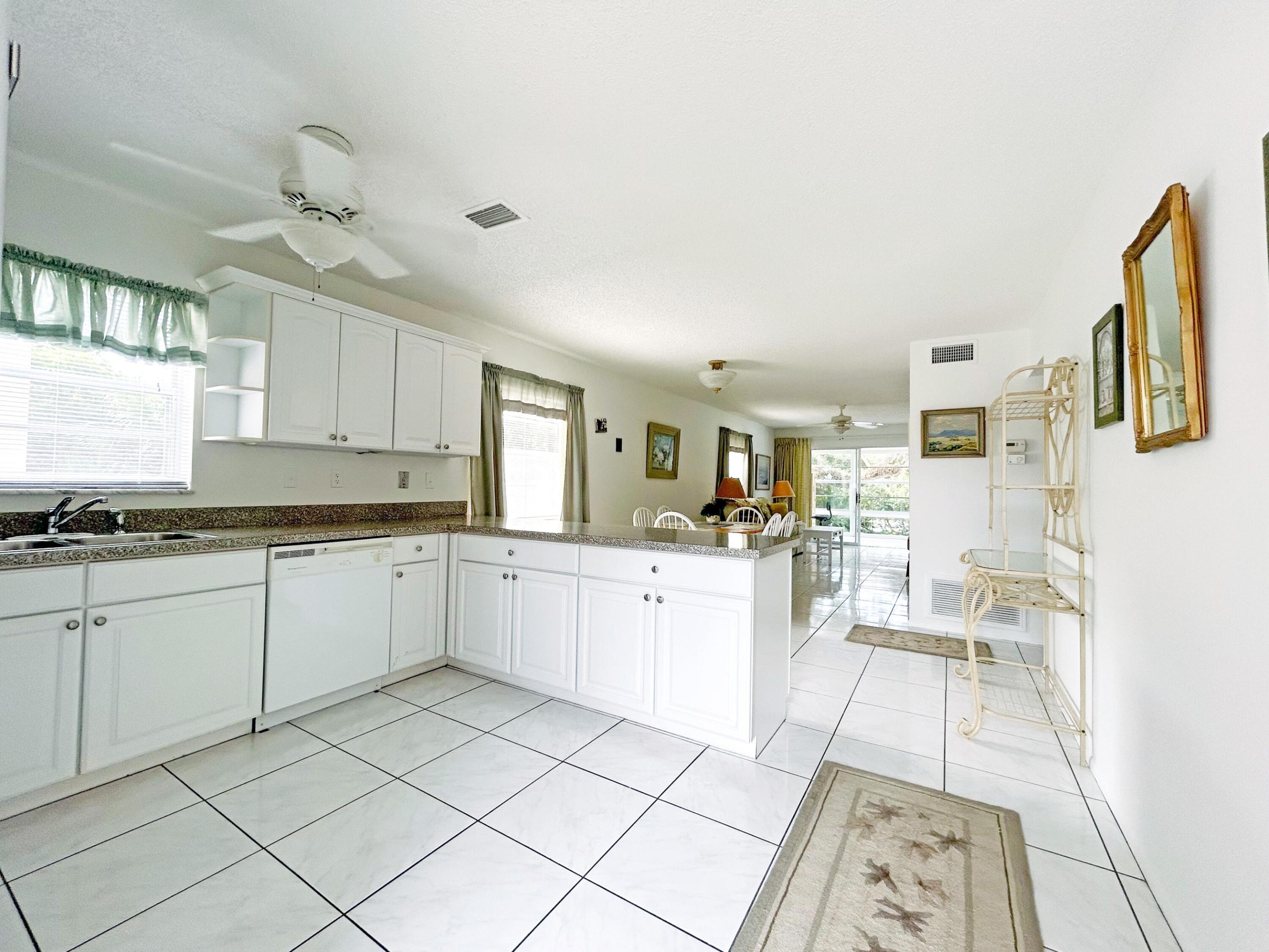 5400 Jimmy Buffett Mem Highway Property Photo 1
