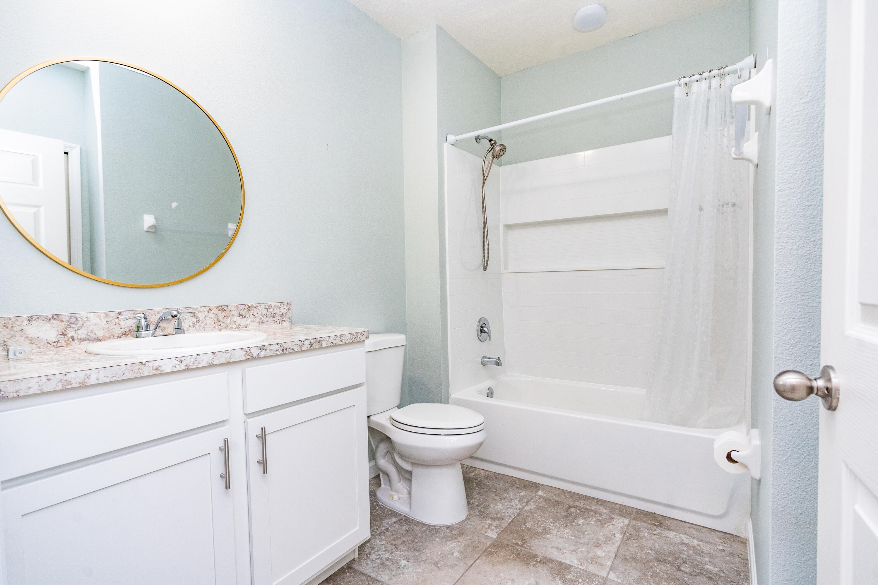 4133 Keeson Circle W Property Photo 38