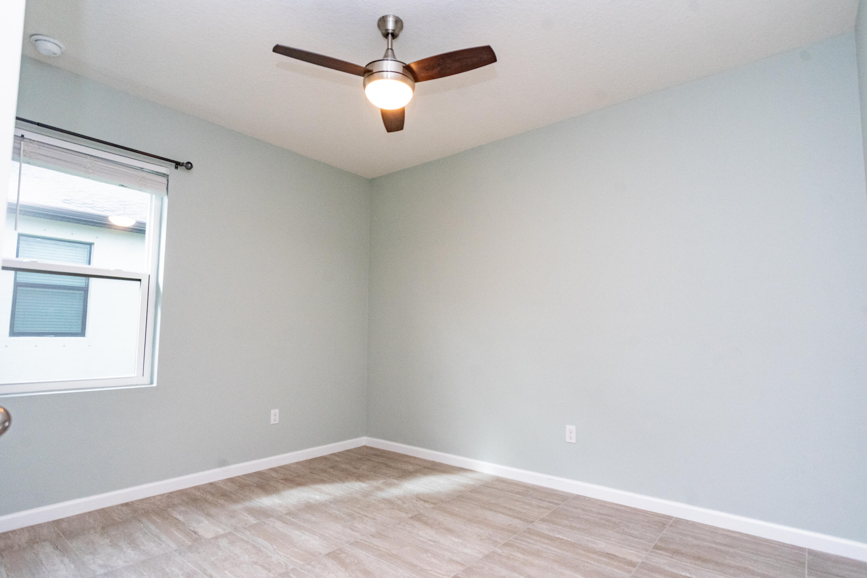 4133 Keeson Circle W Property Photo 39
