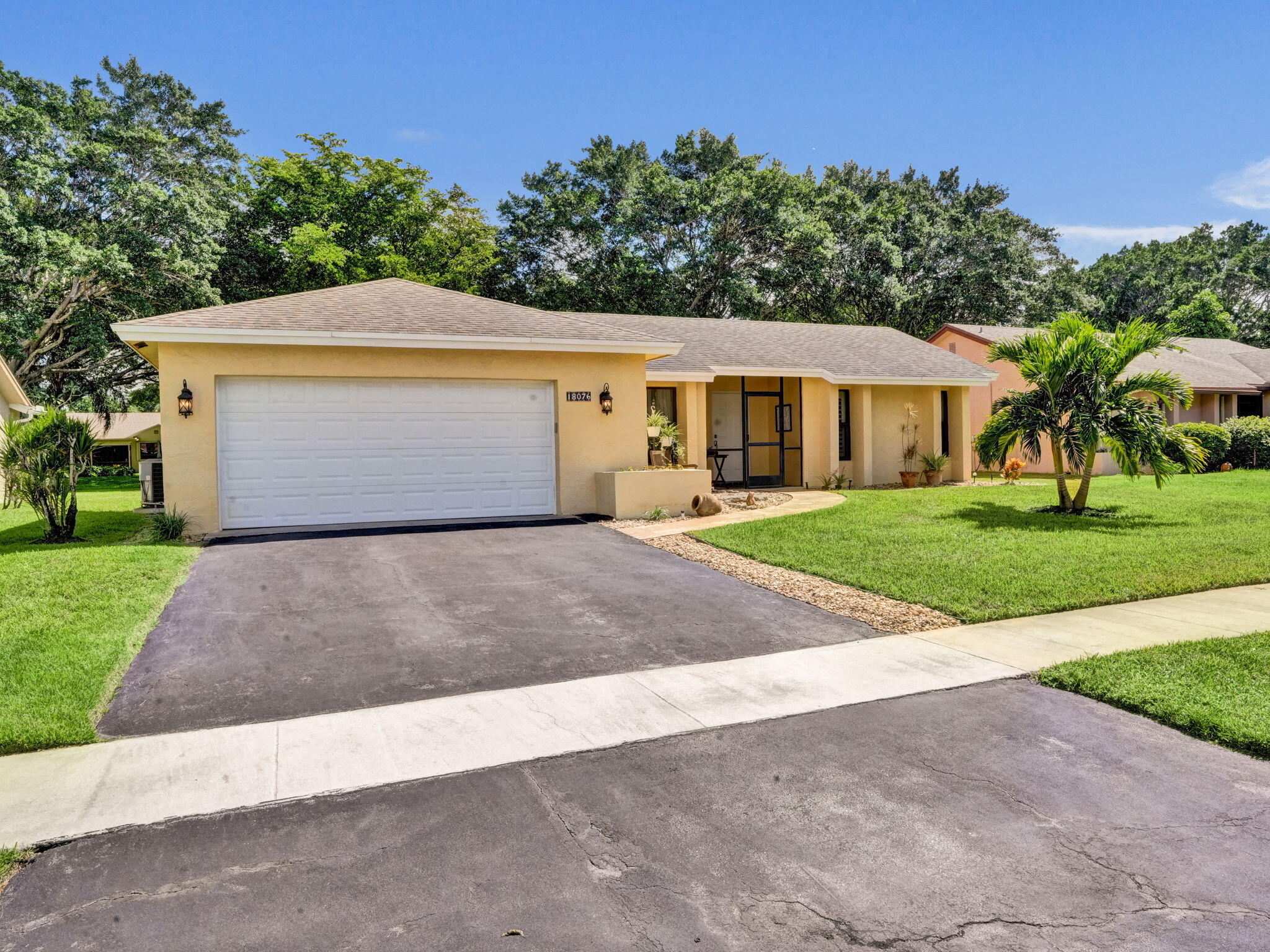 18076 107th Avenue S Property Photo 1