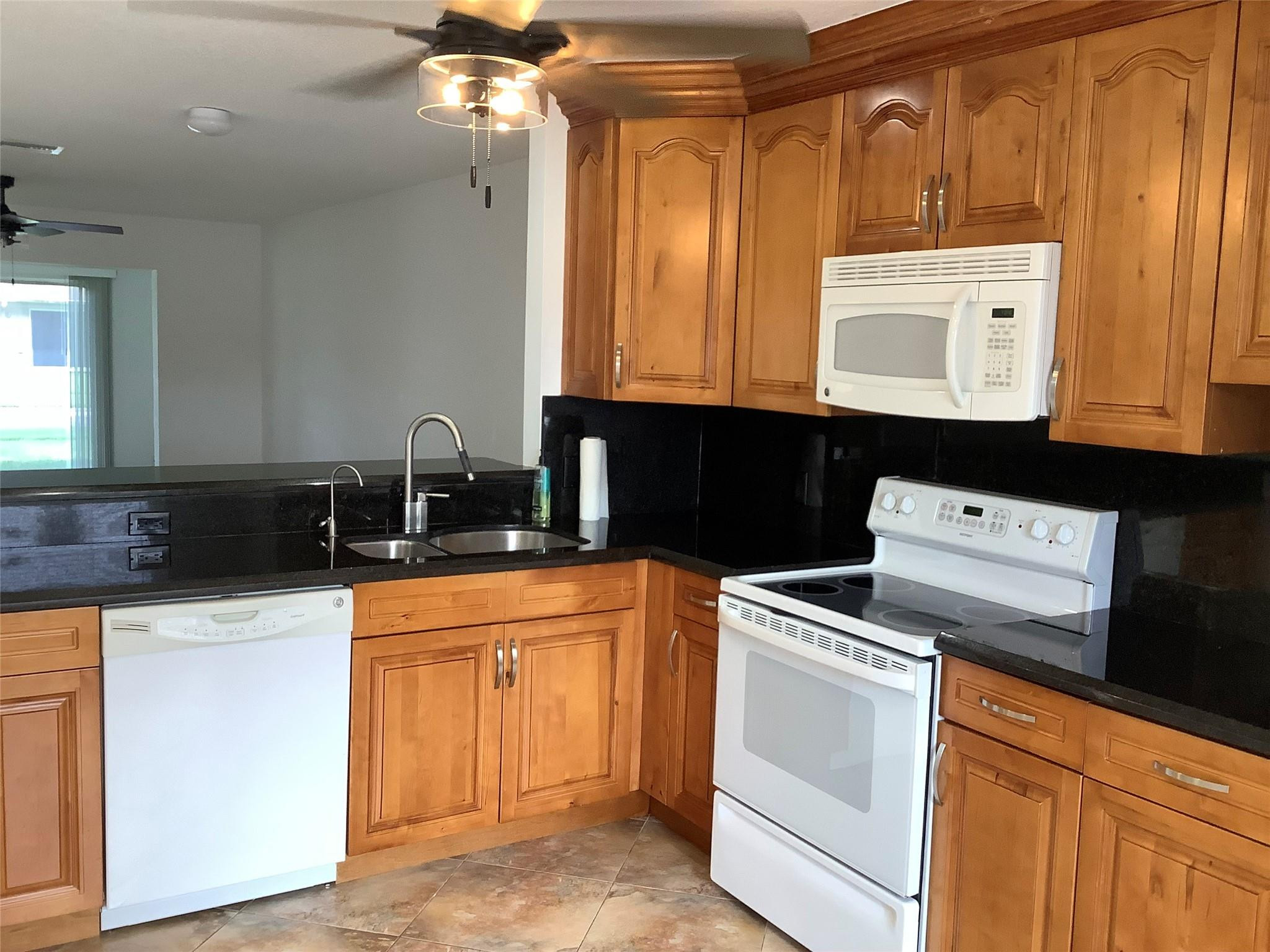 6699 Moonlit Drive Property Photo 3