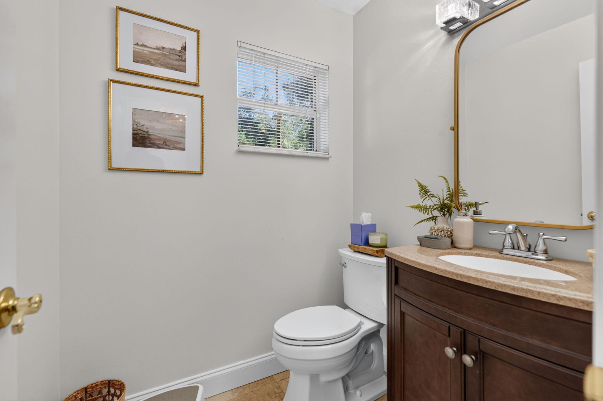 50 Admirals Court Property Photo 12
