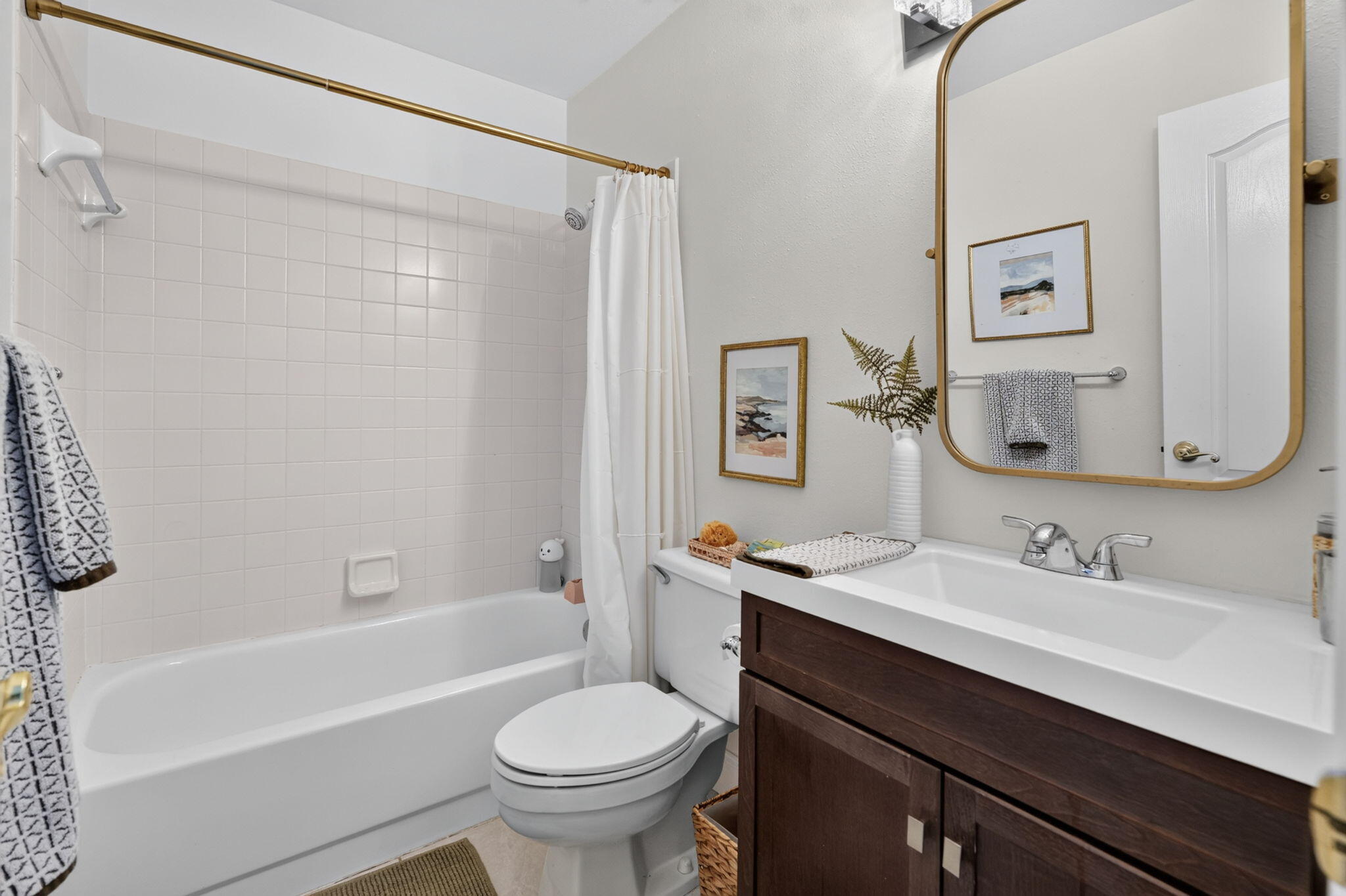 50 Admirals Court Property Photo 36