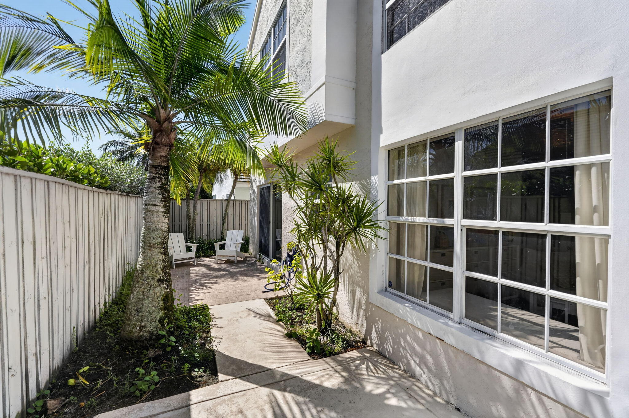 50 Admirals Court Property Photo 43