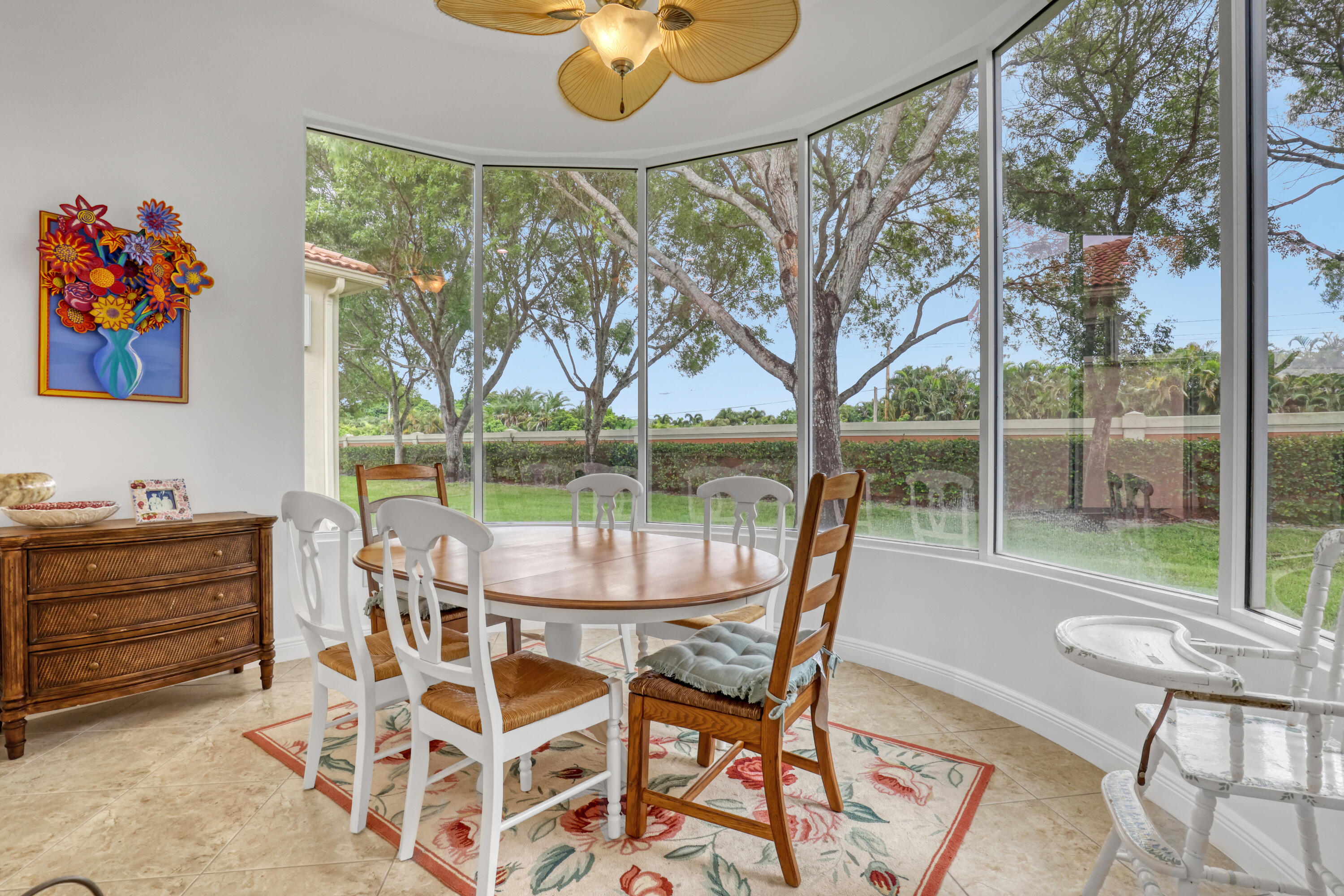 8933 Via Brilliante Property Photo 9