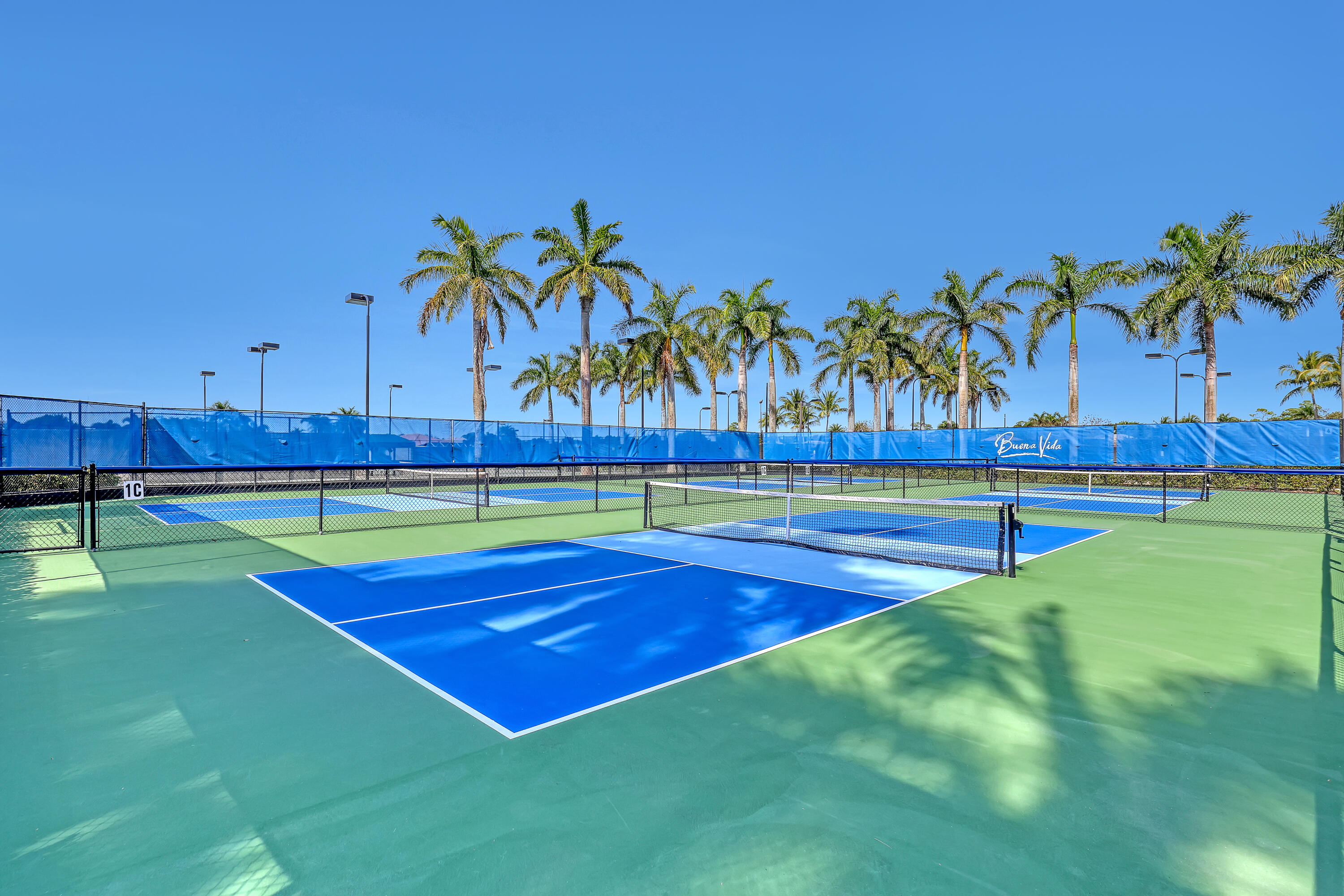 8933 Via Brilliante Property Photo 36