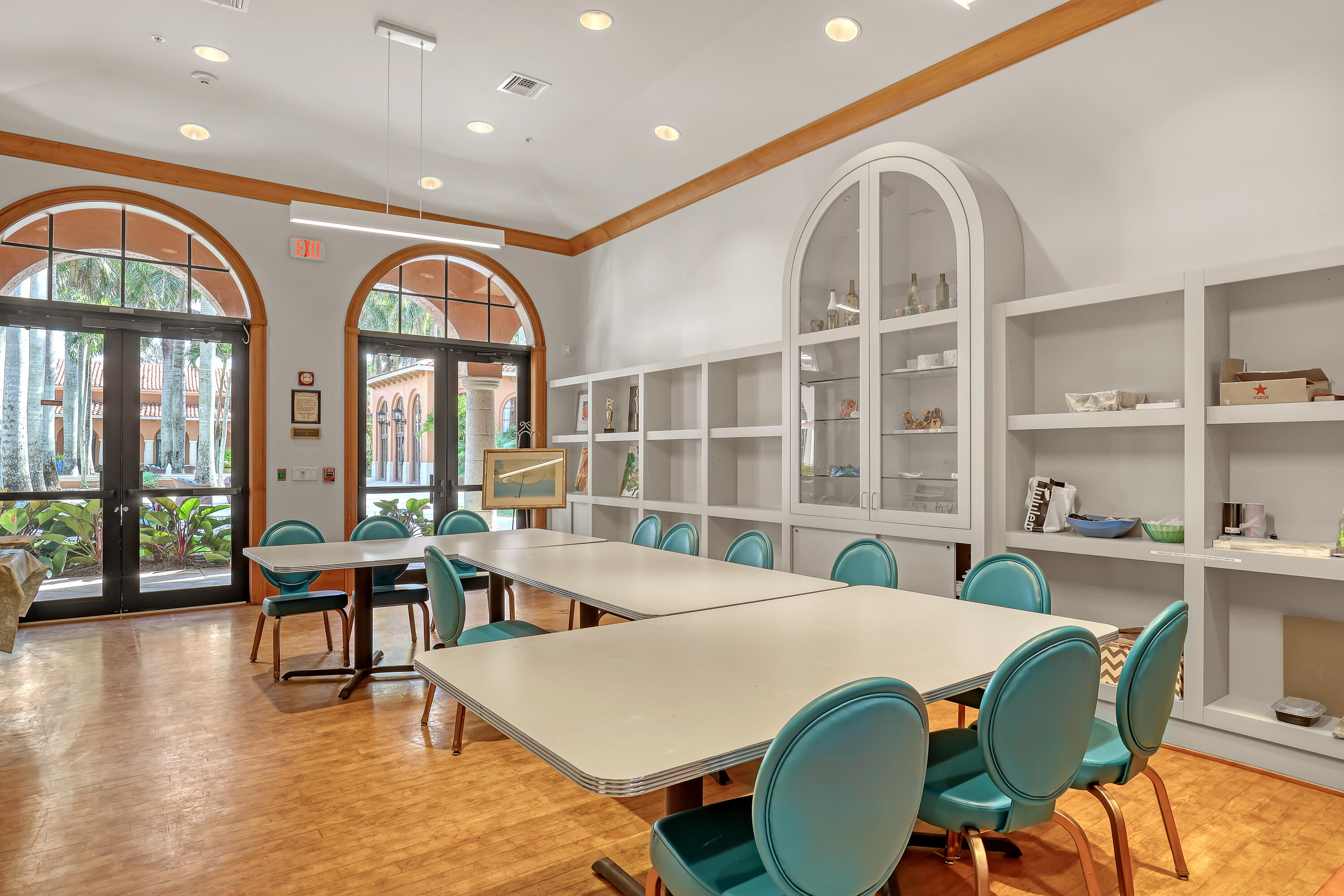 8933 Via Brilliante Property Photo 41