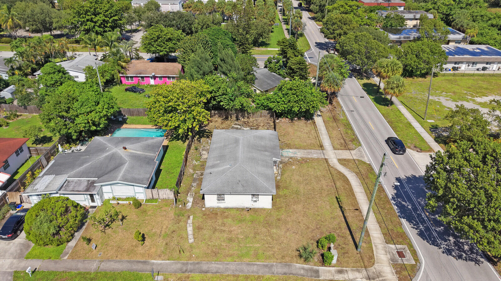 810 S Swinton Avenue Property Photo 6