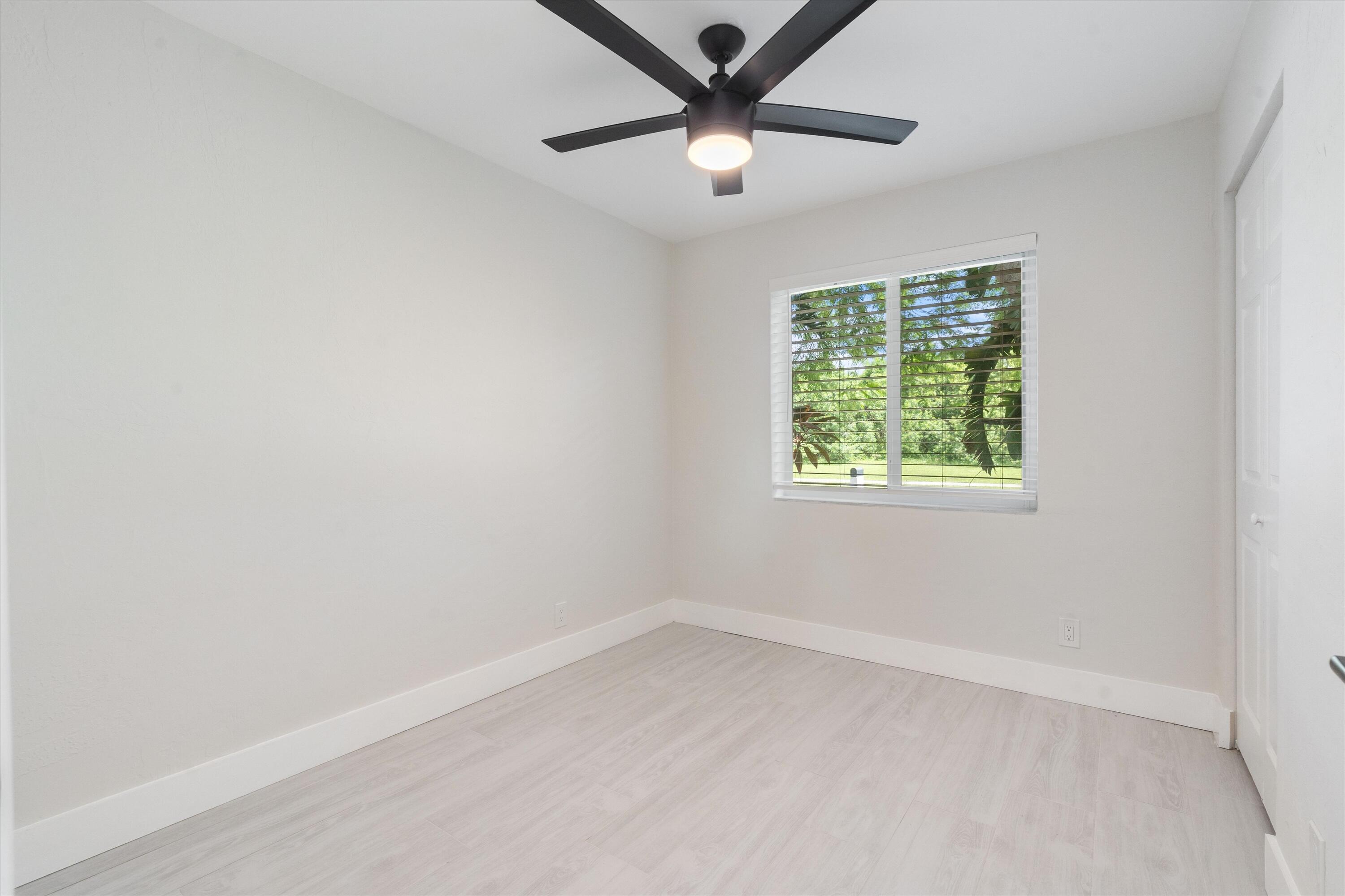 1339 Sw 46th Avenue Property Photo 17
