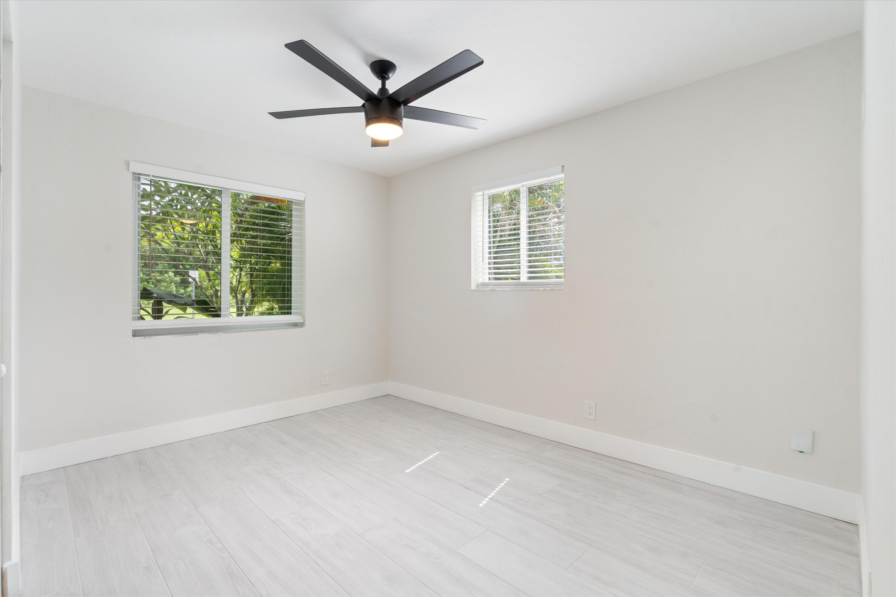 1339 Sw 46th Avenue Property Photo 19