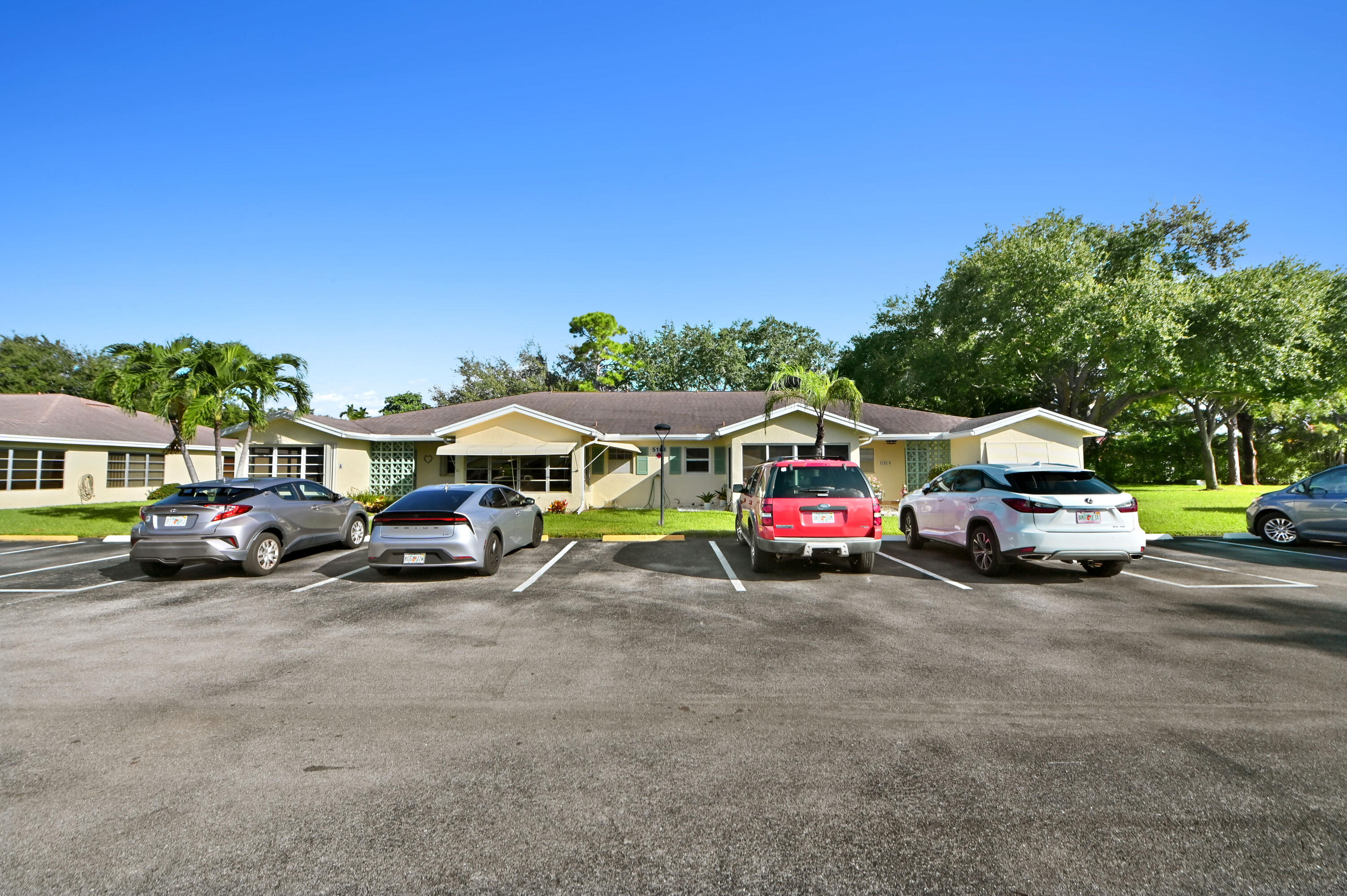5181 LAKEFRONT Boulevard A Property Photo 1