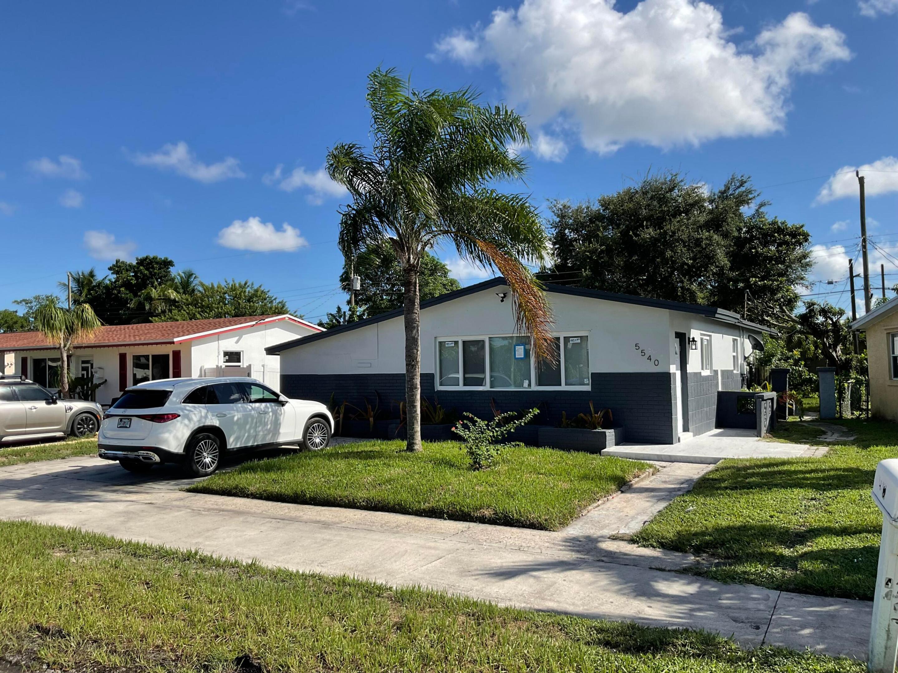5540 Mayo Street Property Photo 1
