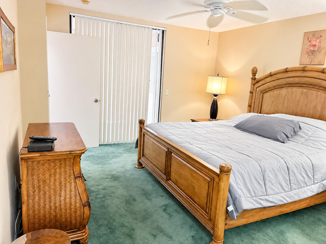 5253 Brisata Circle F Property Photo 8