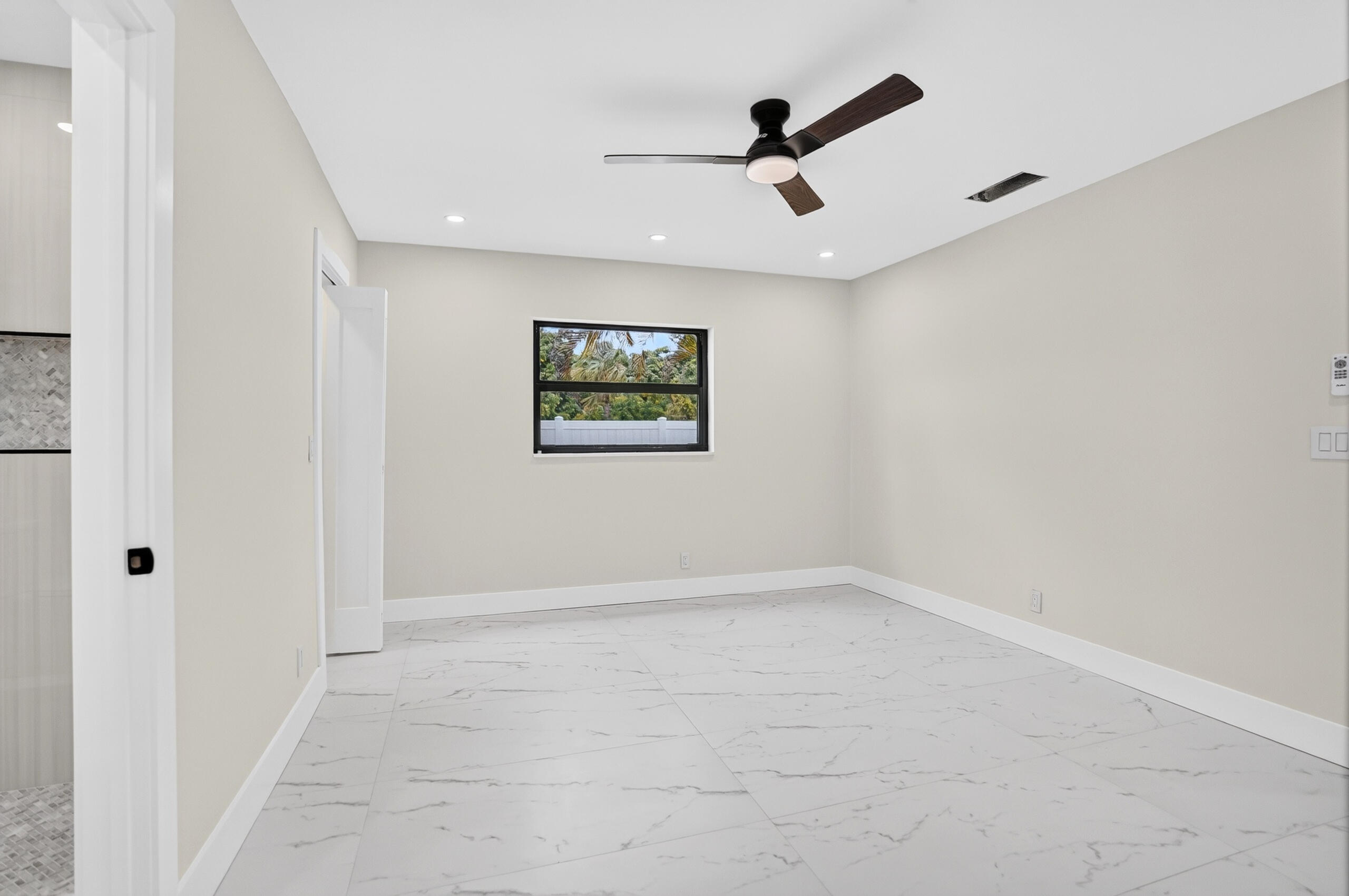 1798 Sw 10th Street Property Photo 28