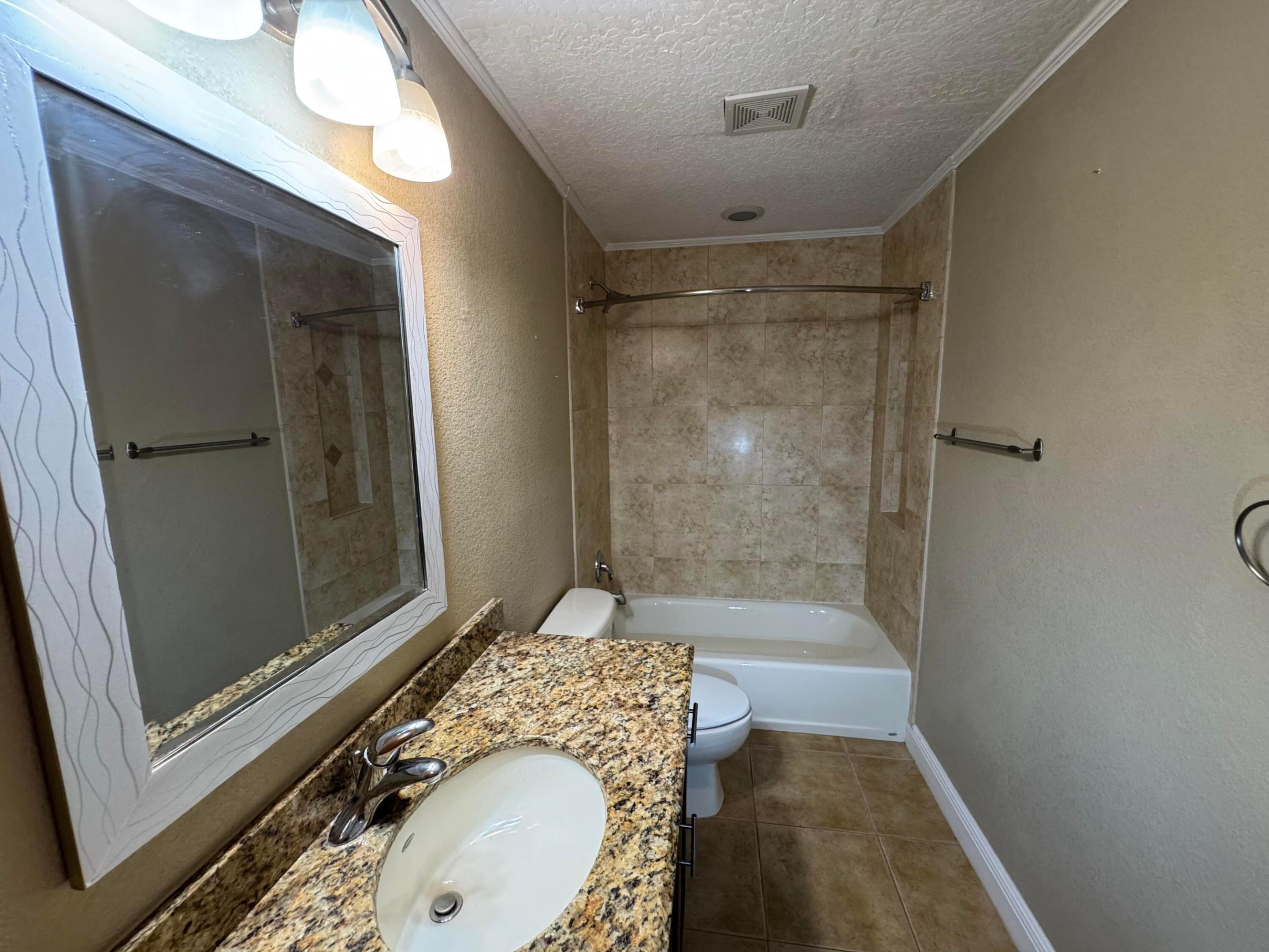 72 Se Taho Terrace Property Photo 12