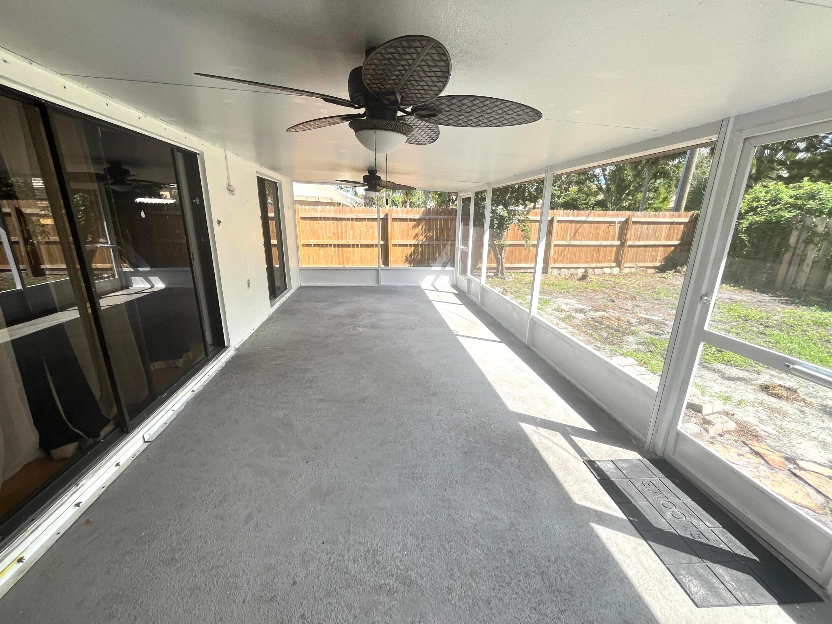 72 Se Taho Terrace Property Photo 16