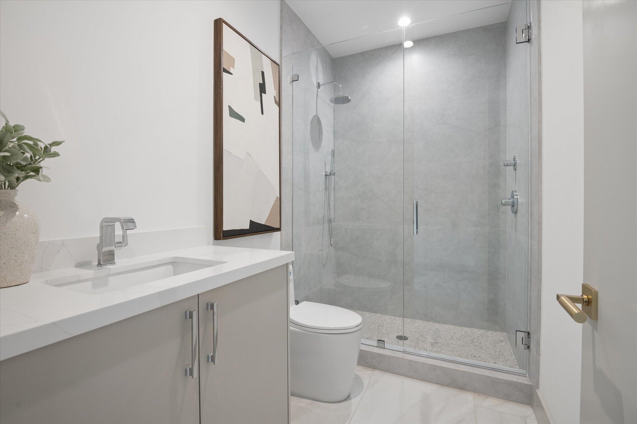 3111 Ne 55th Street Property Photo 25