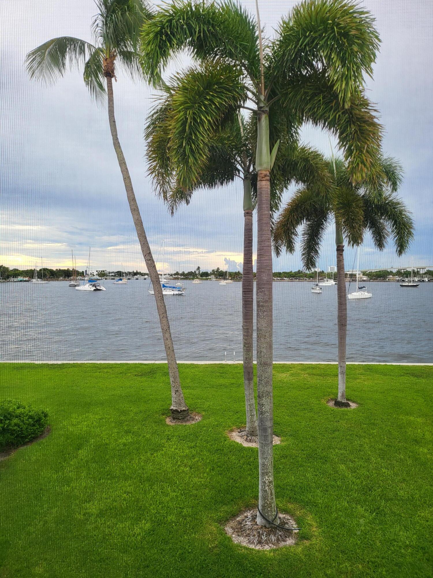 1071 Sugar Sands Boulevard 5 Property Photo 3