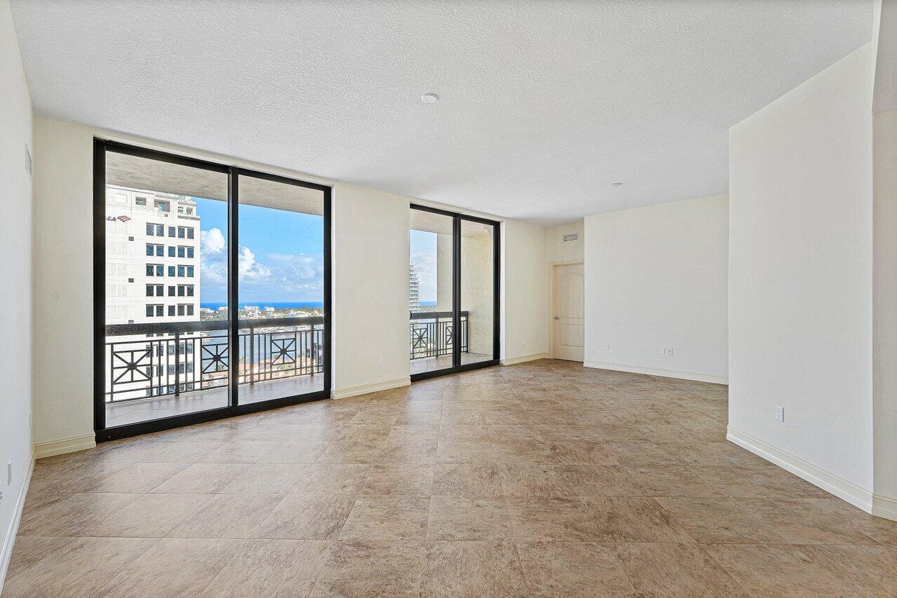 801 S Olive Avenue 1506 Property Photo 15