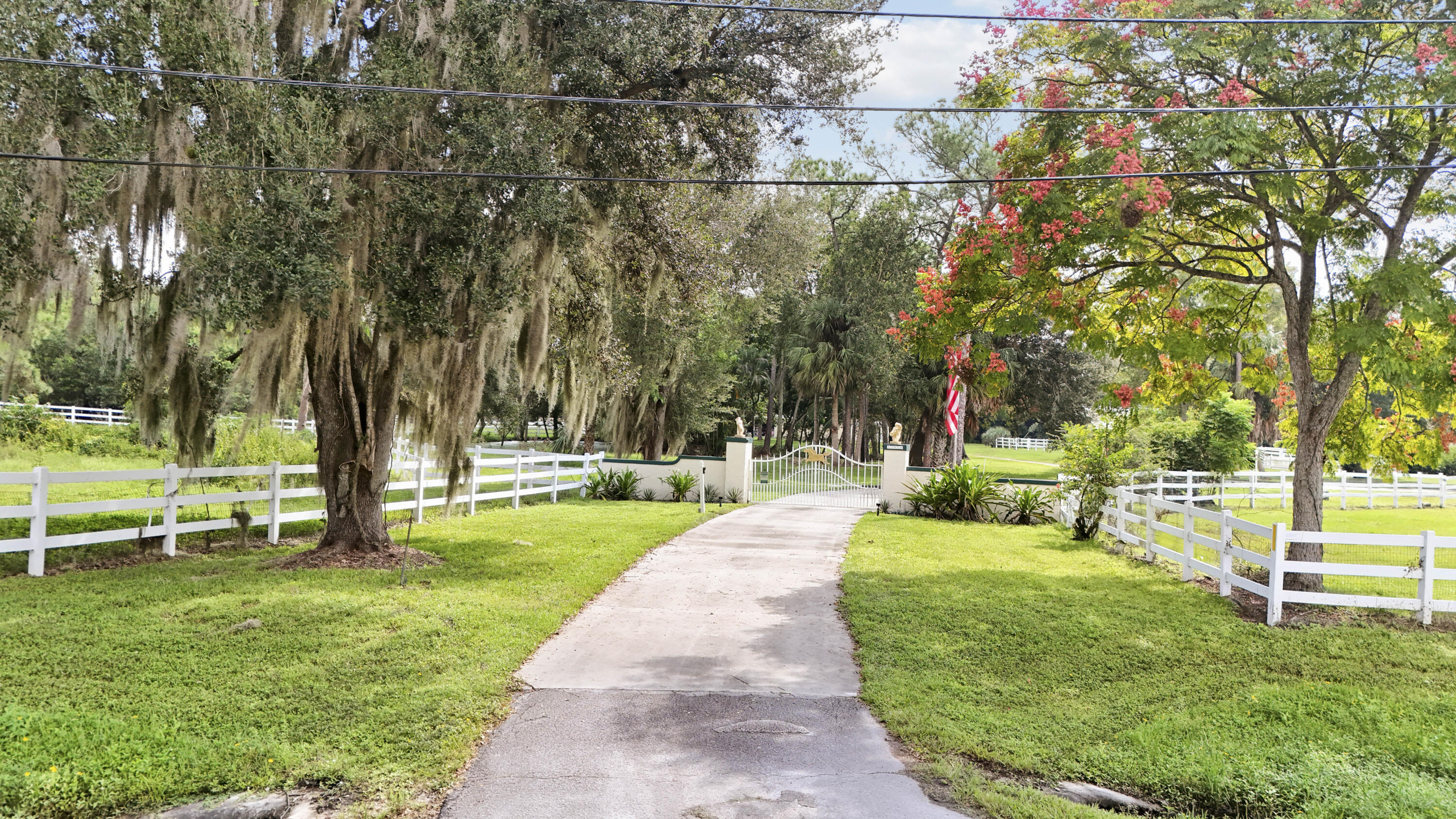 17058 Alexander Run Property Photo 1