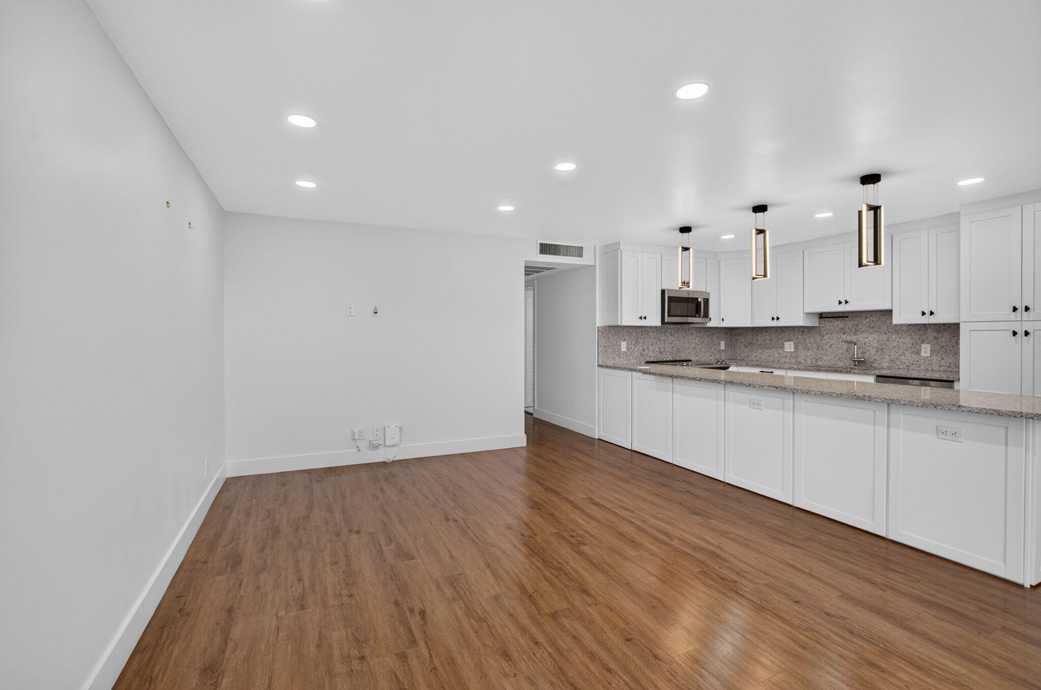 3005 Guildford A Property Photo 5