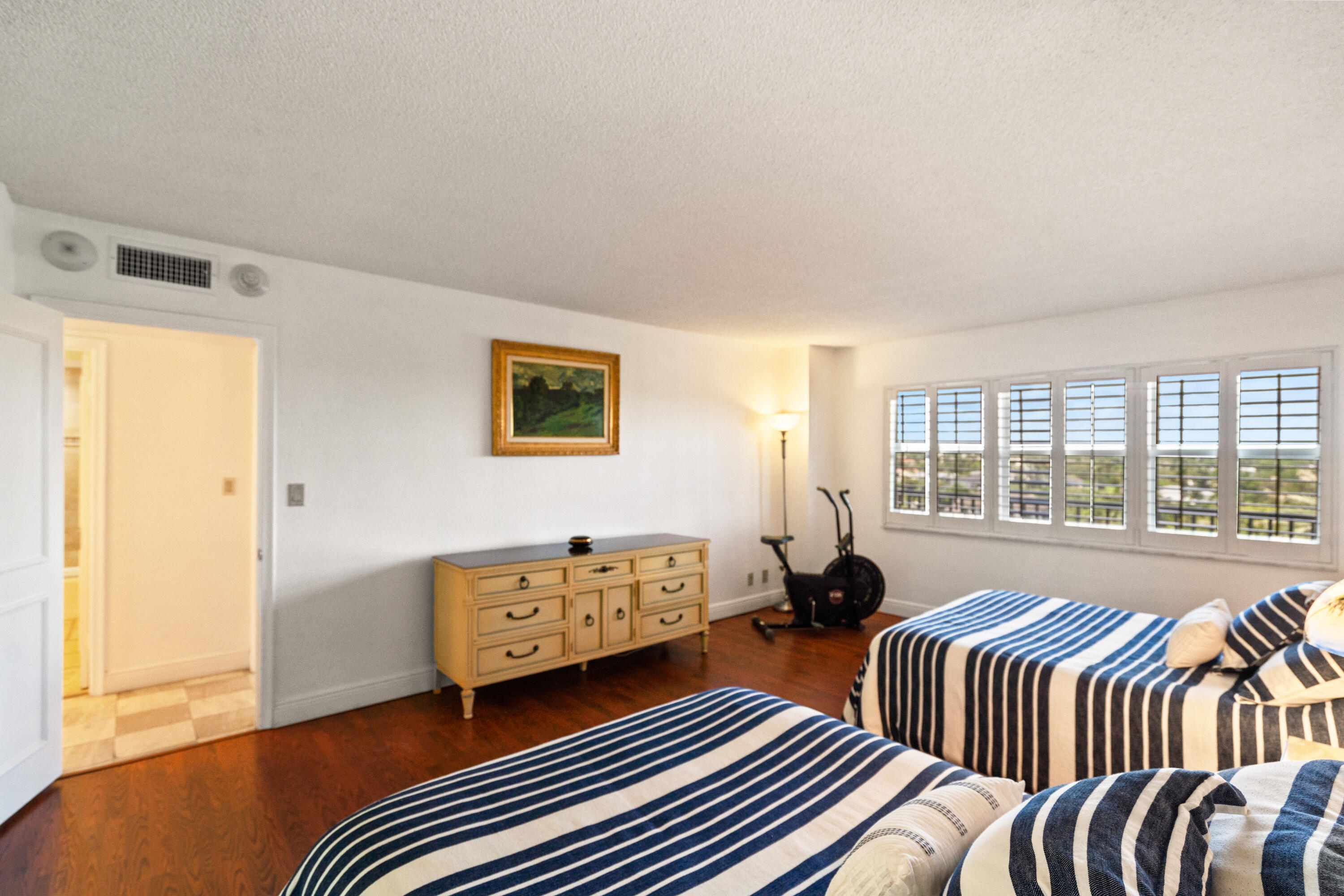 5100 N Ocean Boulevard 713 Property Photo 22